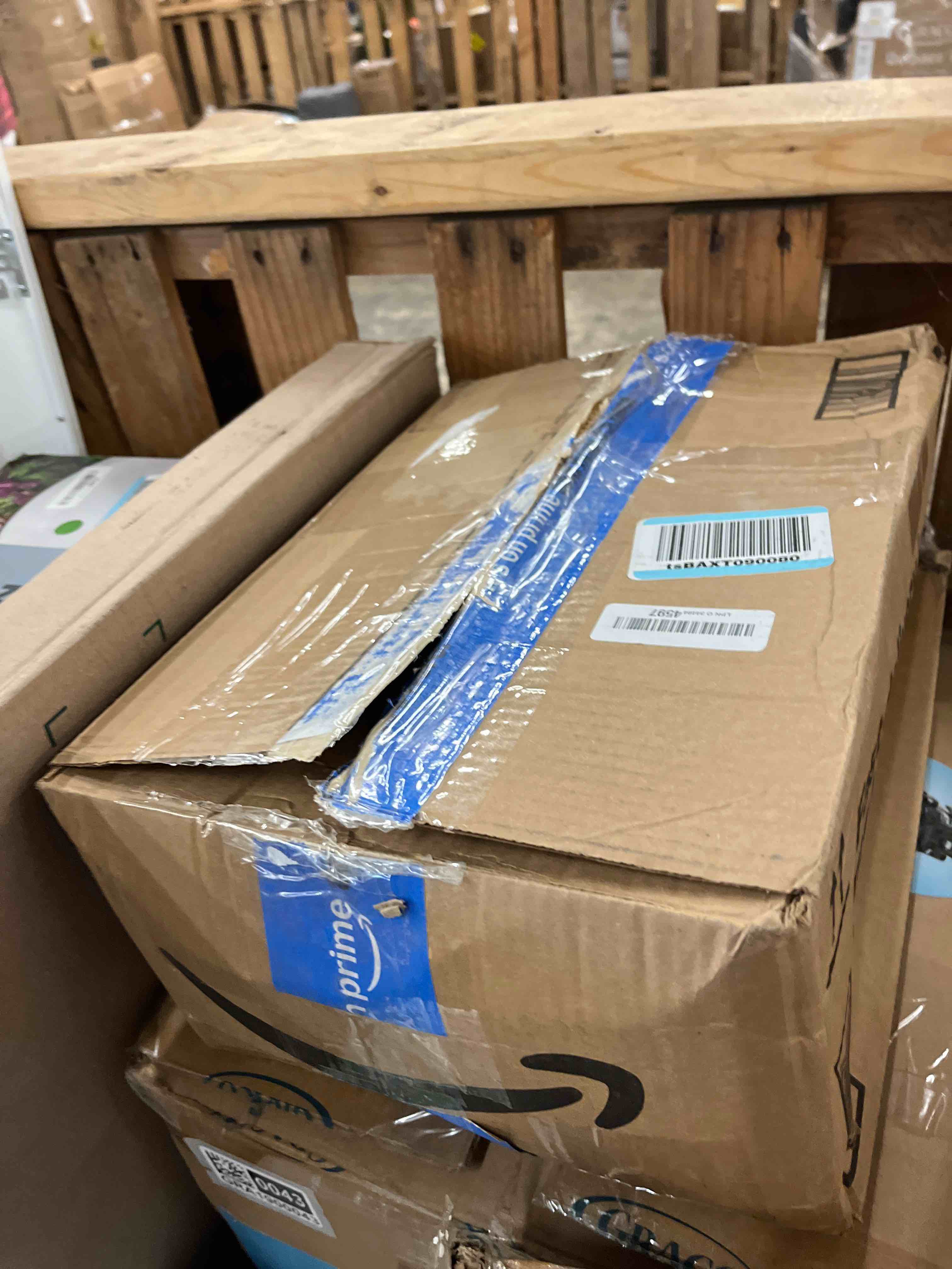 https://s3.amazonaws.com/lotting-images-prod/phillipi/GRA1900055_1752506087456.jpeg