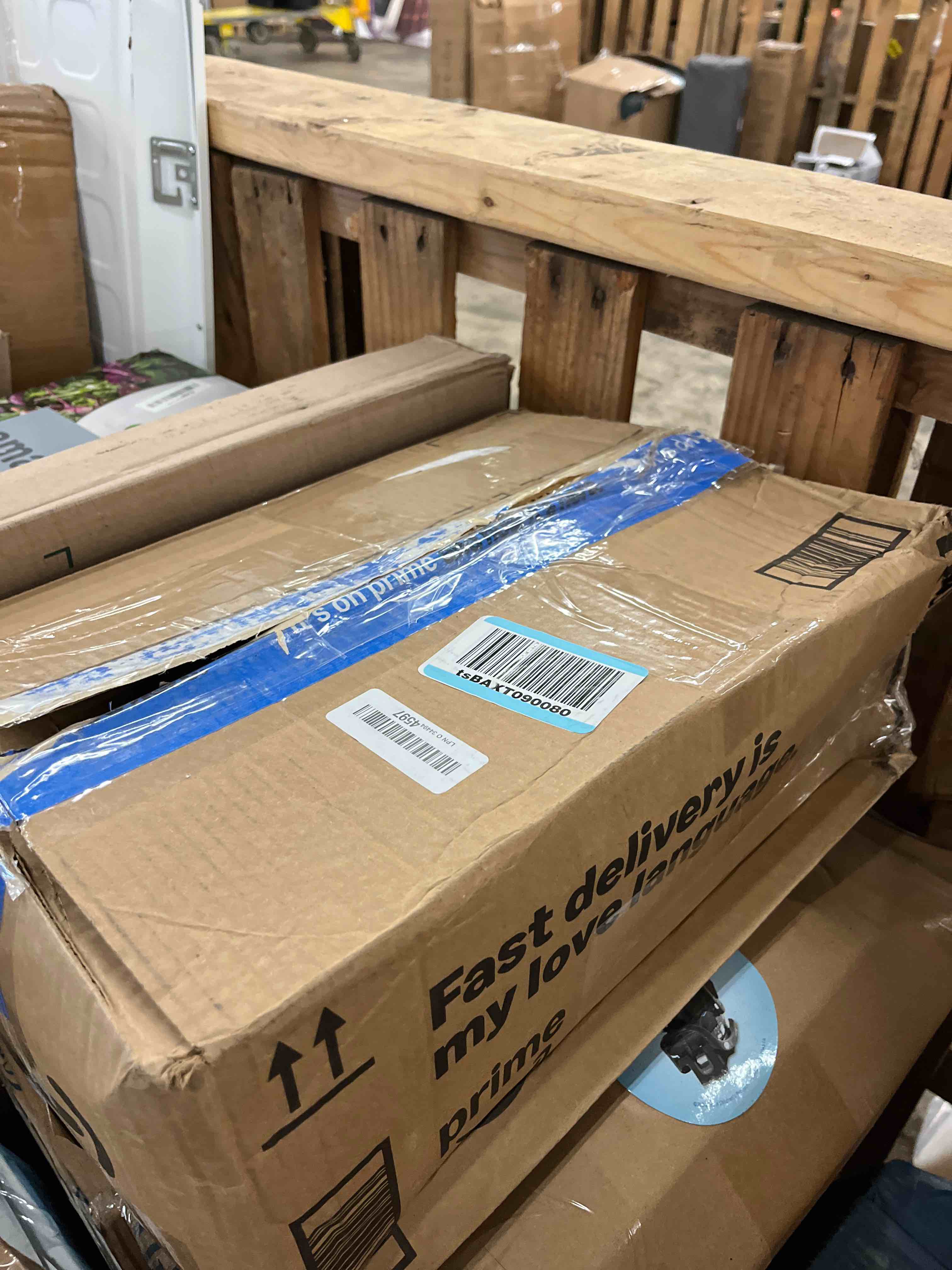 https://s3.amazonaws.com/lotting-images-prod/phillipi/GRA1900055_1752506088866.jpeg