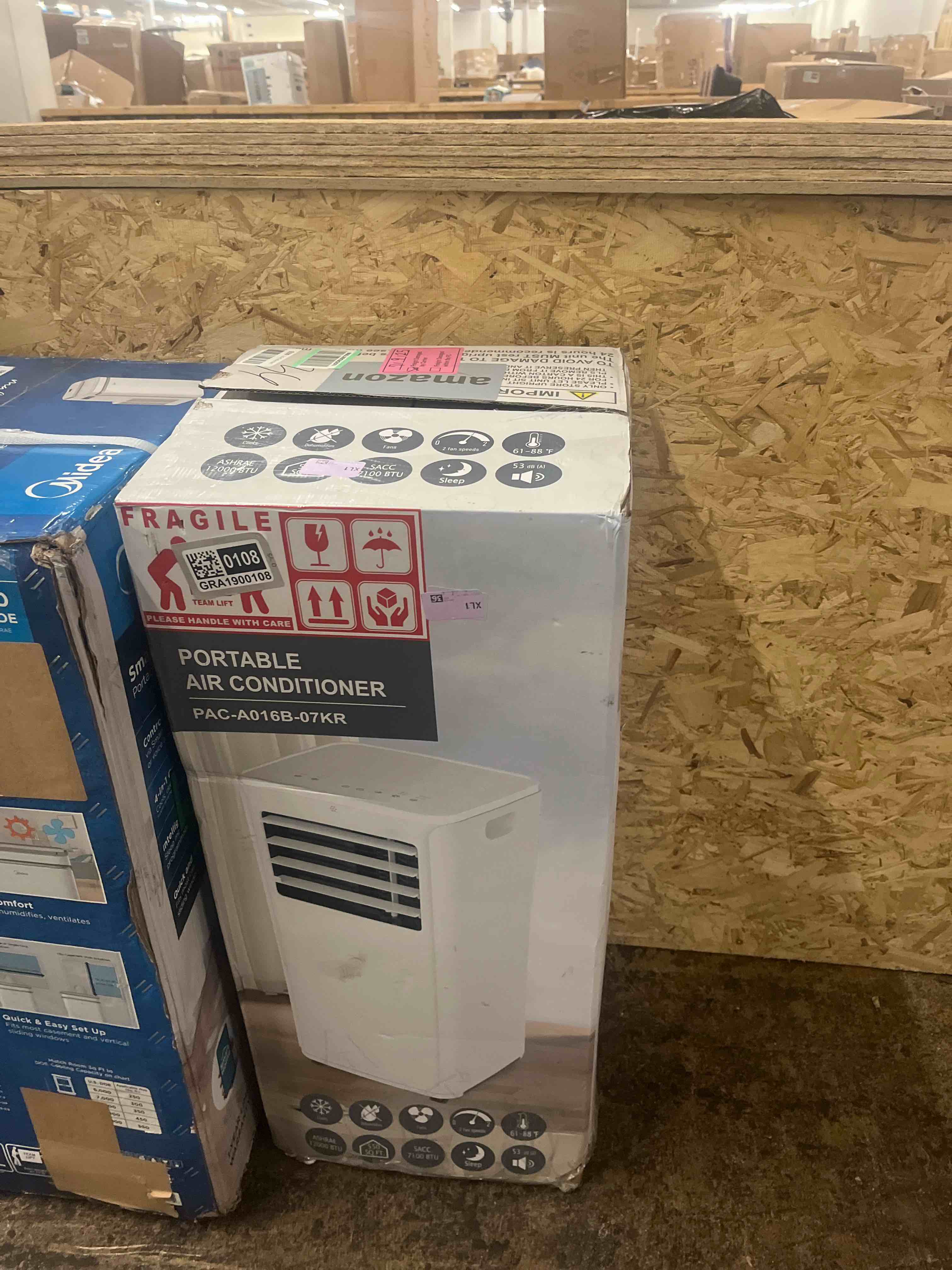 https://s3.amazonaws.com/lotting-images-prod/phillipi/GRA1900108_1752798862881.jpeg