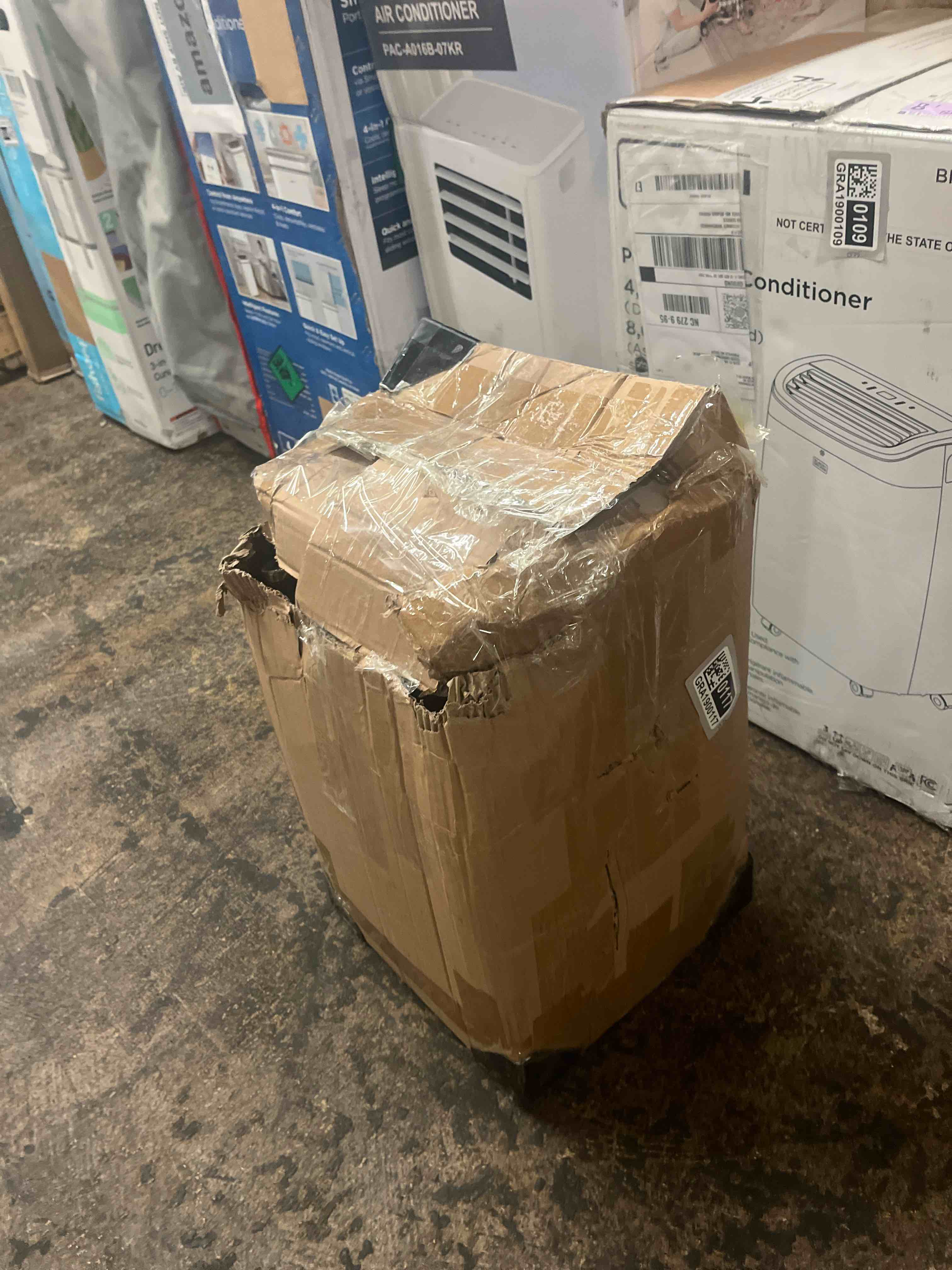https://s3.amazonaws.com/lotting-images-prod/phillipi/GRA1900117_1752799679536.jpeg