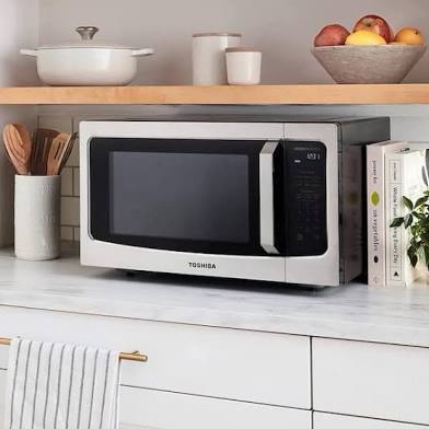 Toshiba 1.6 cu. ft. Microwave Oven with Inverter Technology  1250 Watts  LCD Display and Smart Sensor  Stainless Steel  ML-EM45PIT(SS)