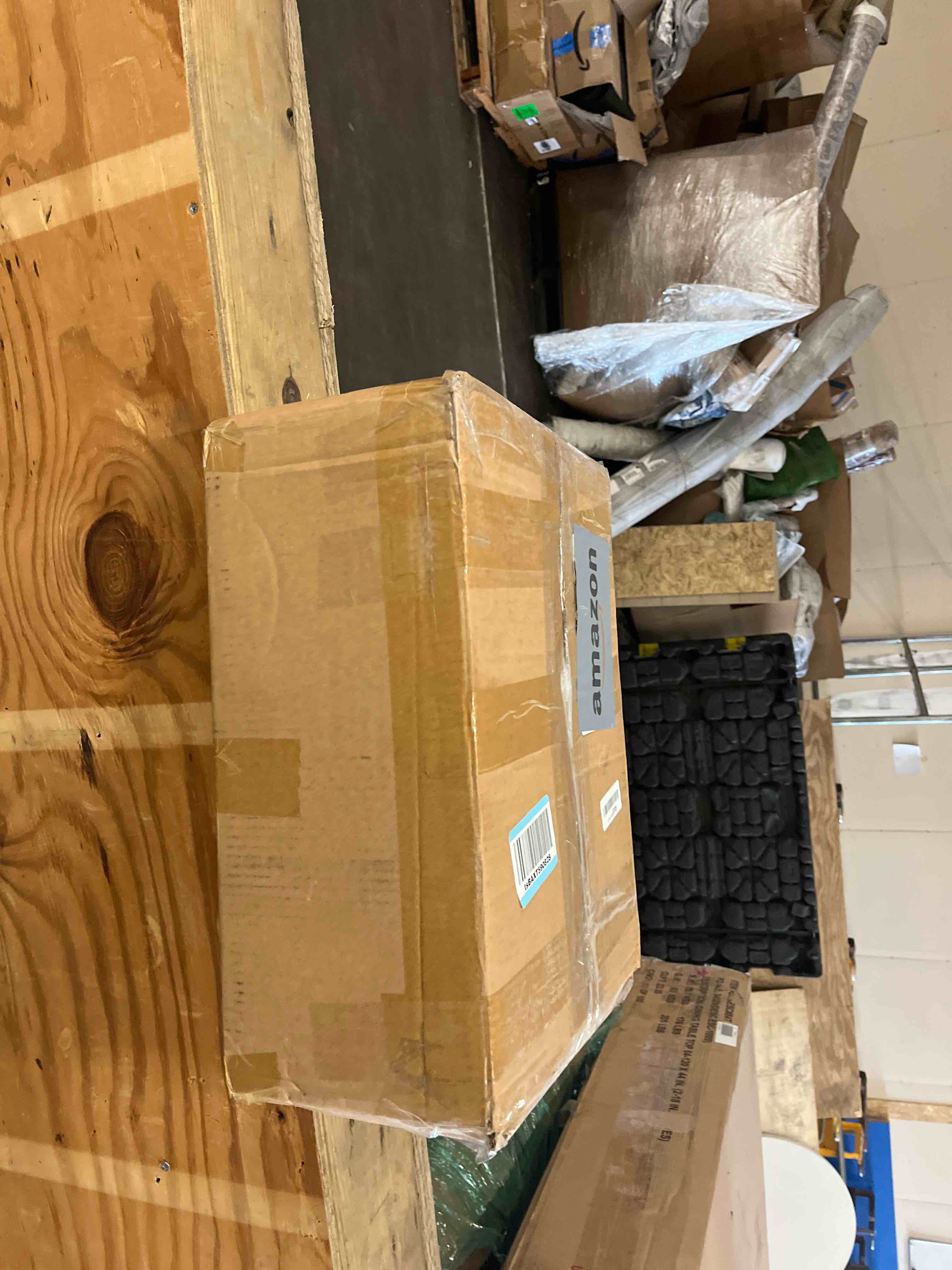 https://s3.amazonaws.com/lotting-images-prod/phillipi/GRA1900222_1752505669250.jpeg