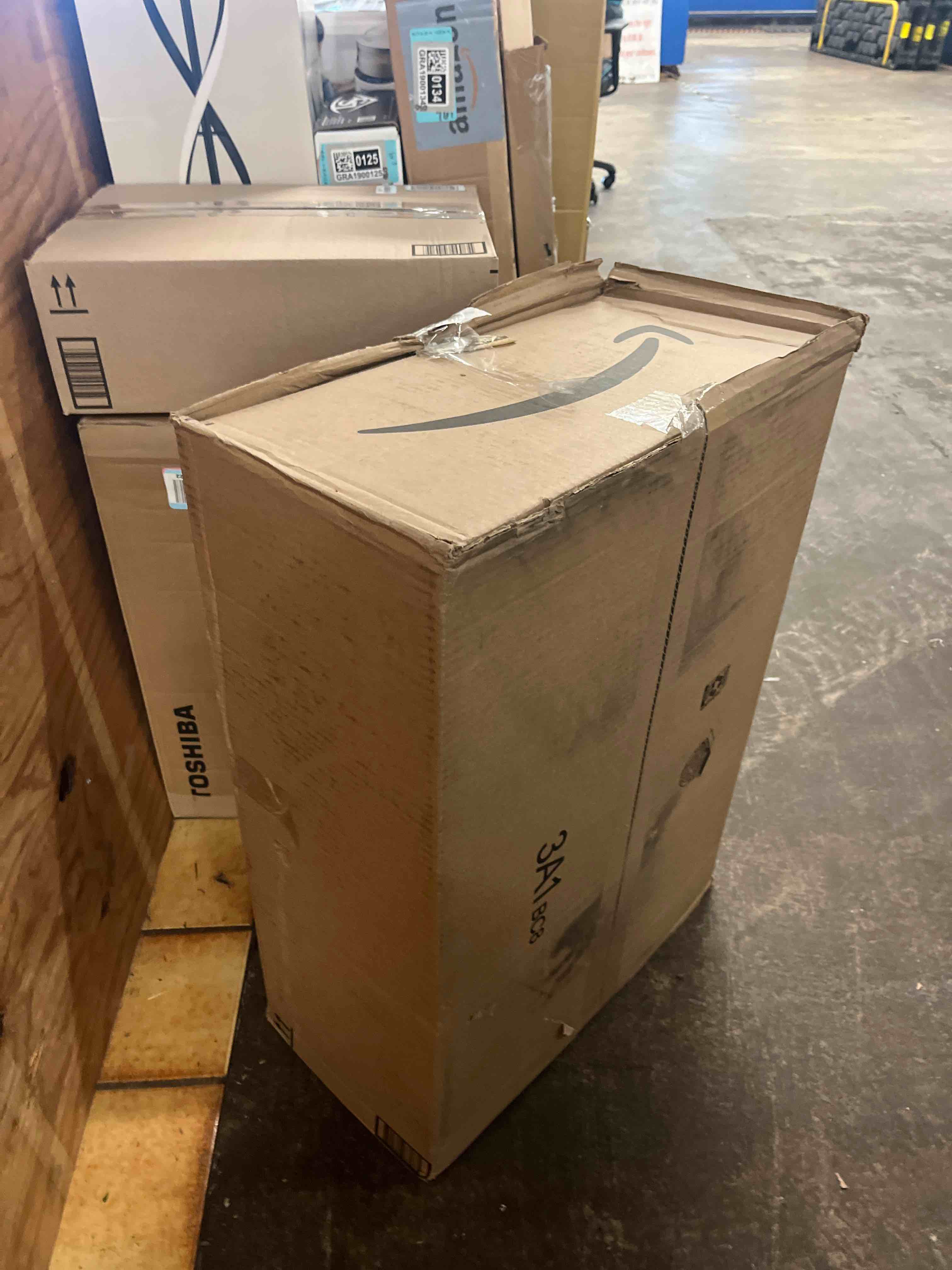 https://s3.amazonaws.com/lotting-images-prod/phillipi/GRA1900223_1752504980903.jpeg