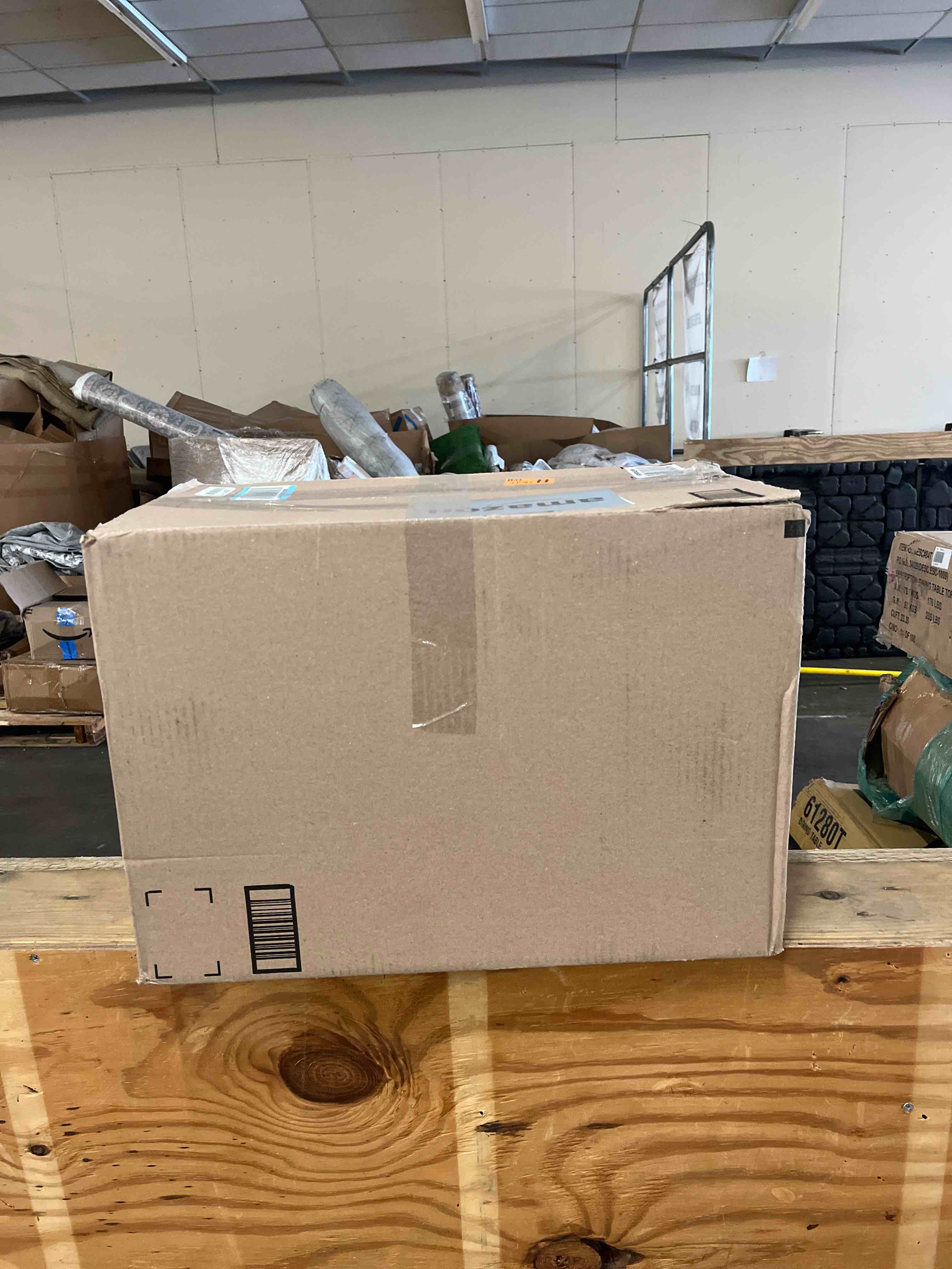 https://s3.amazonaws.com/lotting-images-prod/phillipi/GRA1900233_1752505954818.jpeg