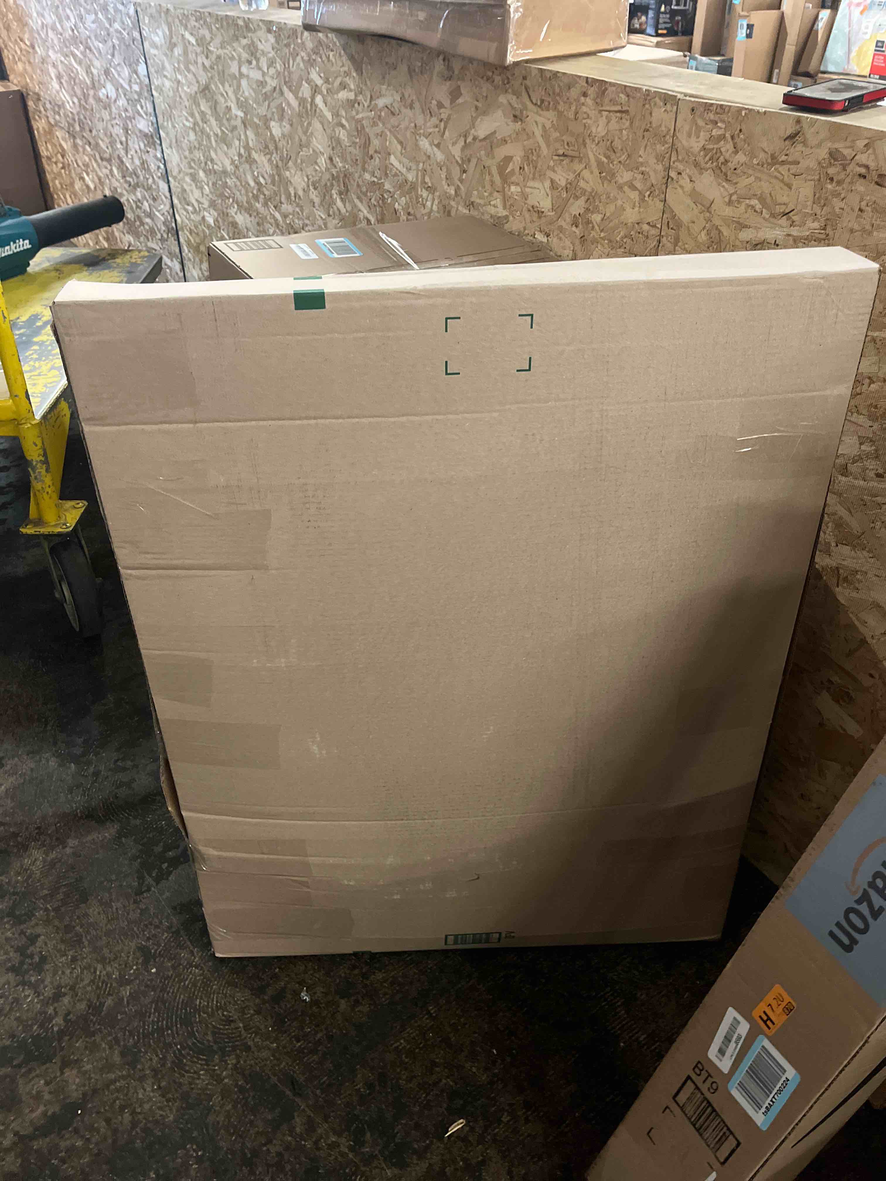 https://s3.amazonaws.com/lotting-images-prod/phillipi/GRA1900248_1752529782607.jpeg