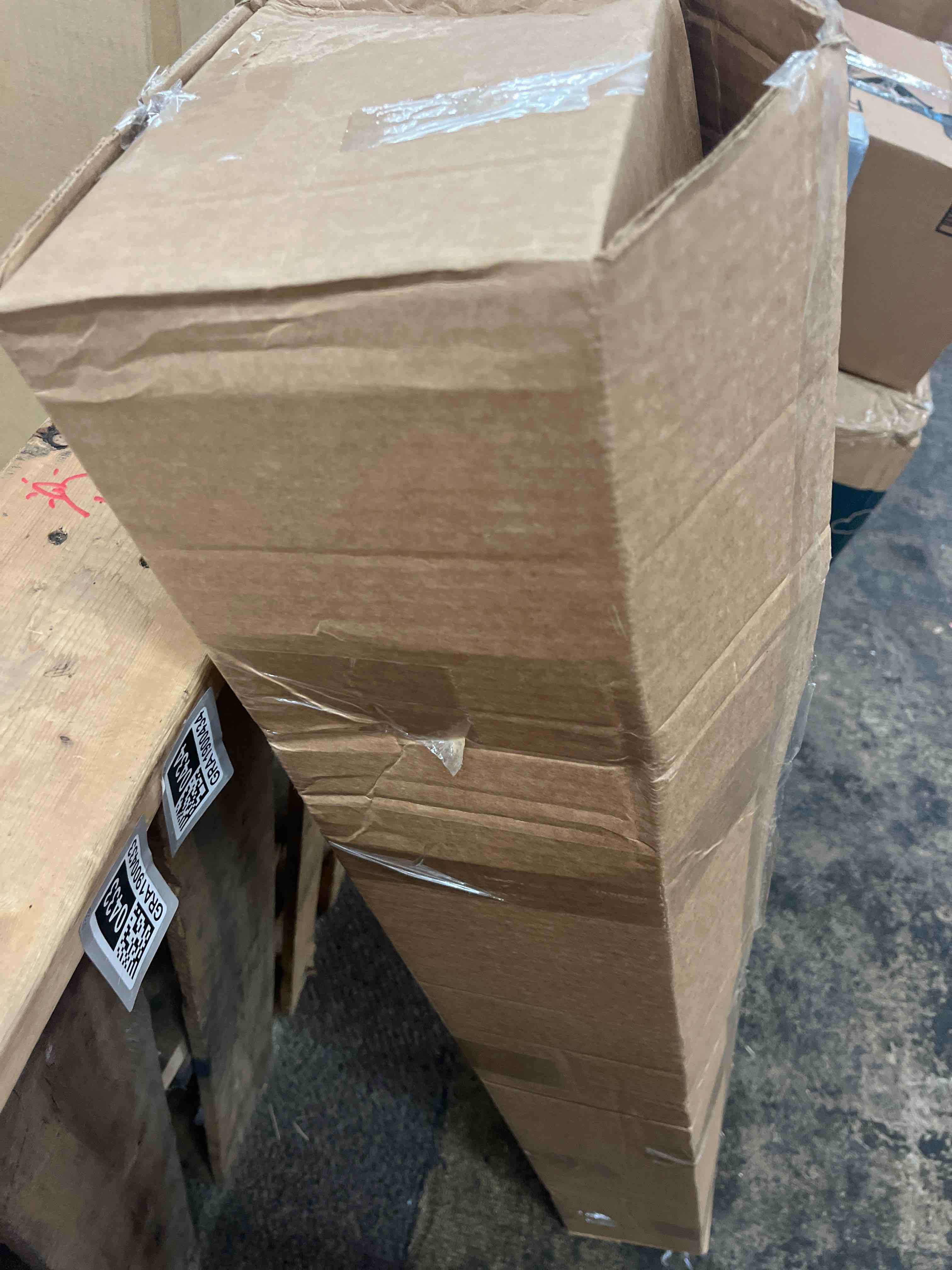 https://s3.amazonaws.com/lotting-images-prod/phillipi/GRA1900433_1752768698099.jpeg