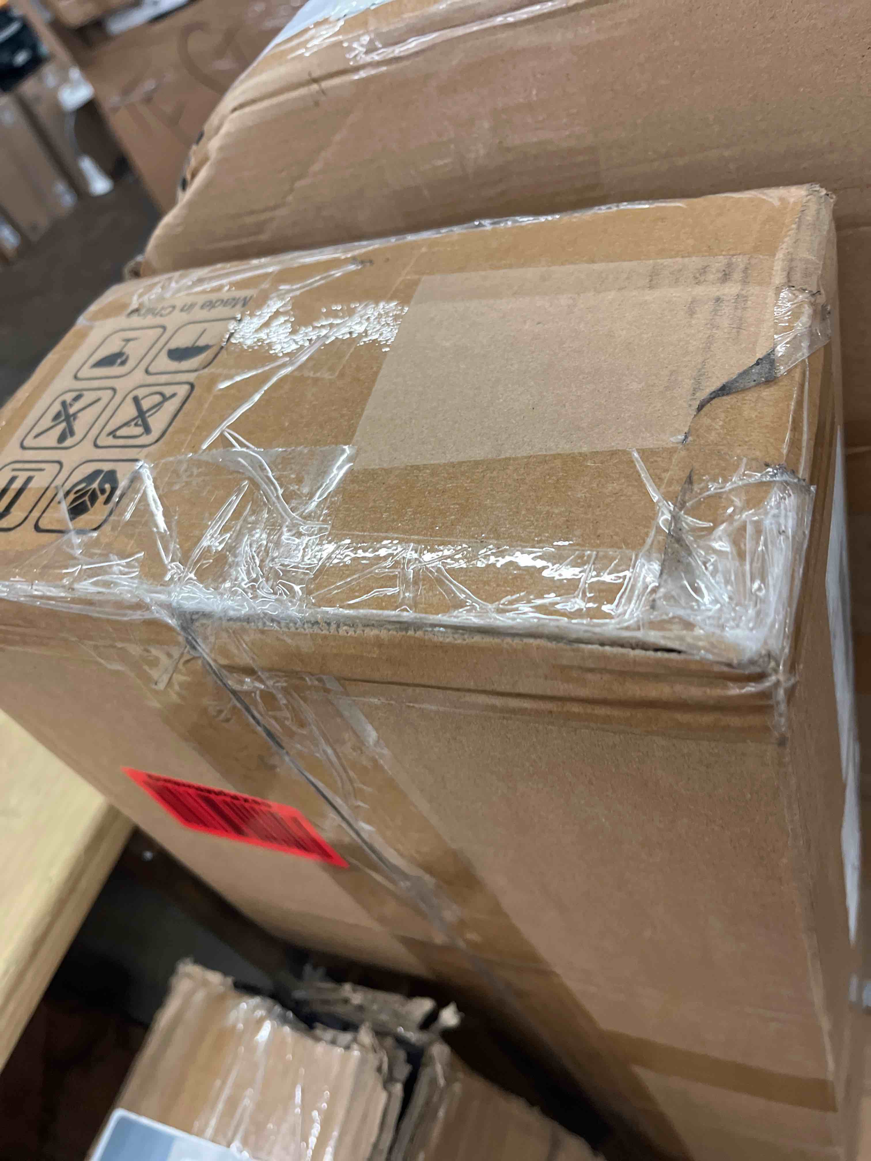 https://s3.amazonaws.com/lotting-images-prod/phillipi/GRA1900469_1752688358451.jpeg
