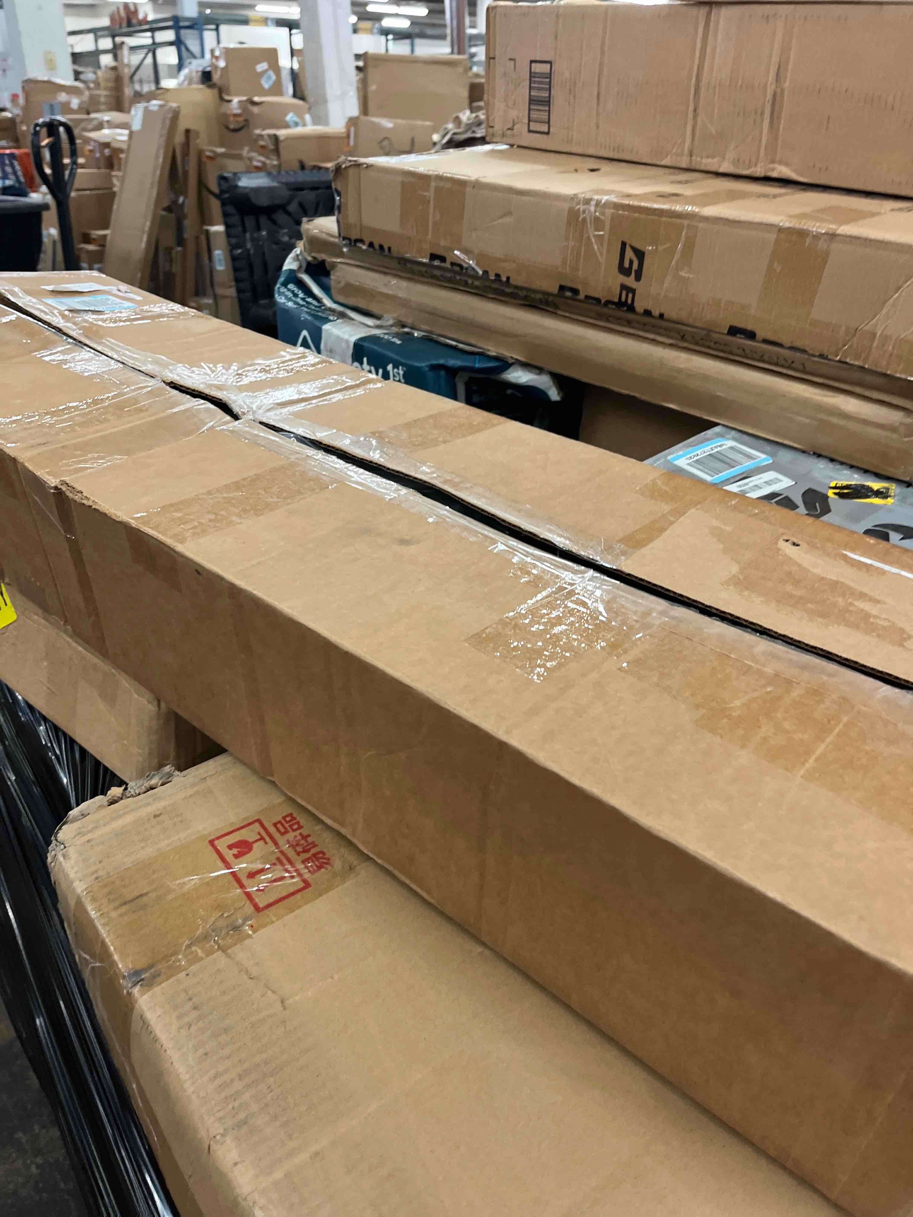 https://s3.amazonaws.com/lotting-images-prod/phillipi/GRA1900501_1752687145533.jpeg