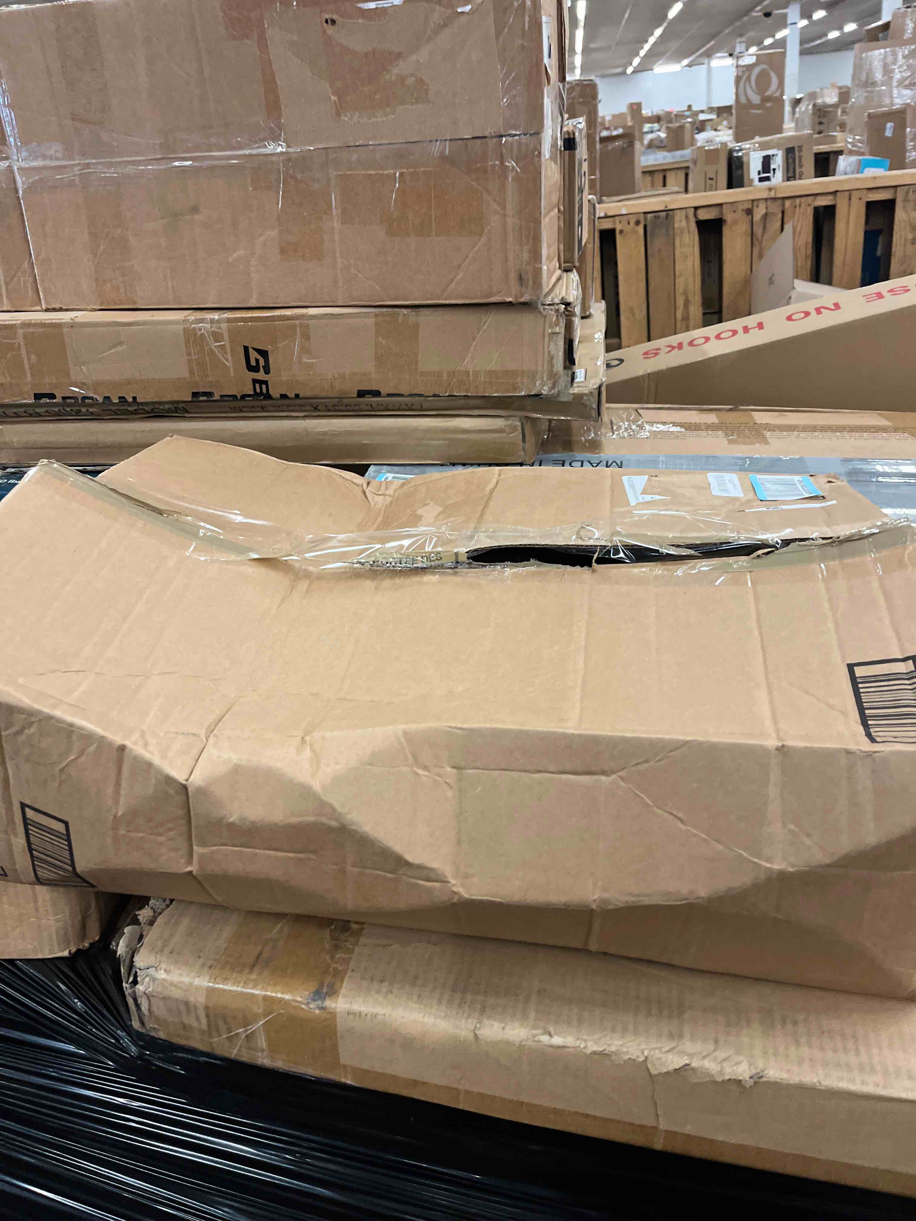 https://s3.amazonaws.com/lotting-images-prod/phillipi/GRA1900502_1752686873420.jpeg