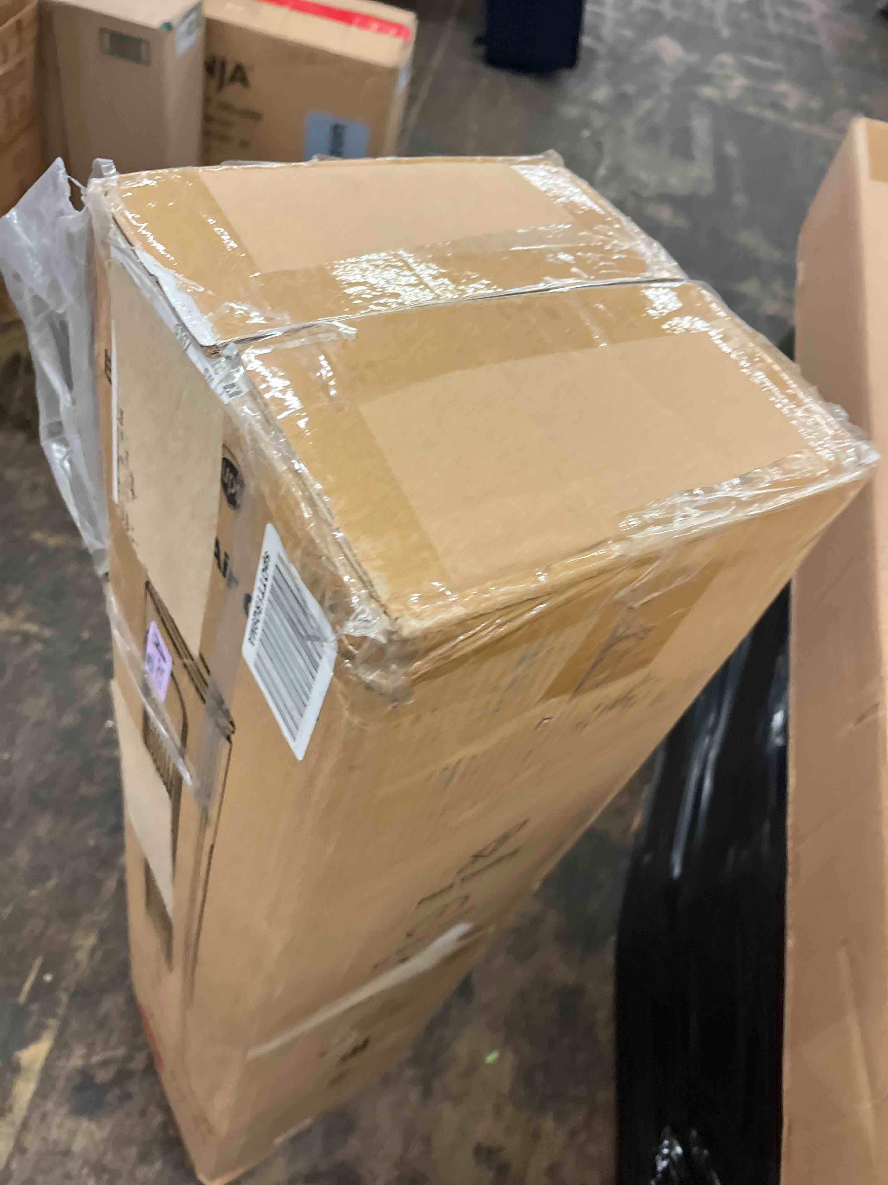 https://s3.amazonaws.com/lotting-images-prod/phillipi/GRA1900511_1752685988754.jpeg