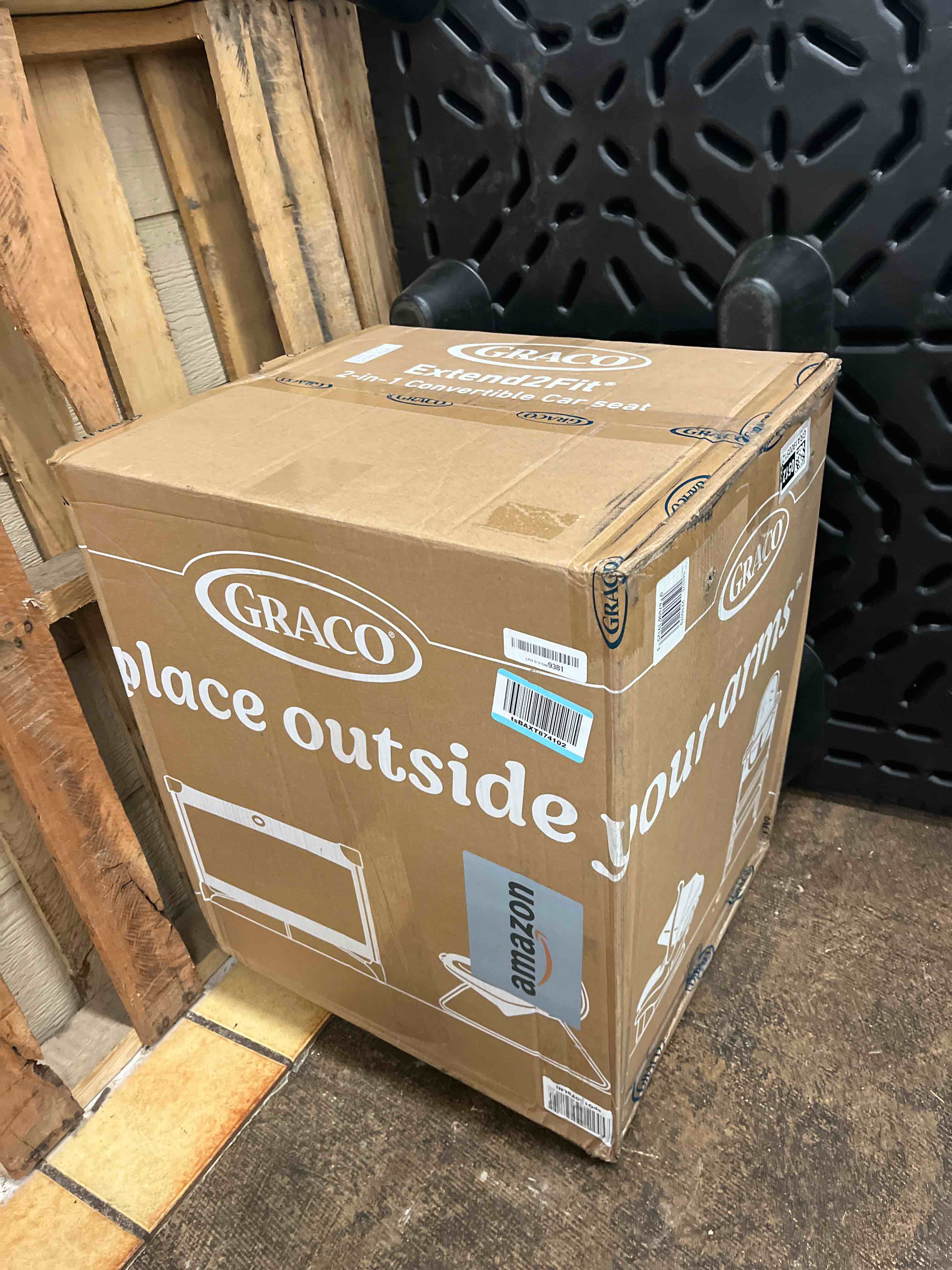 https://s3.amazonaws.com/lotting-images-prod/phillipi/GRA1900512_1752684974841.jpeg