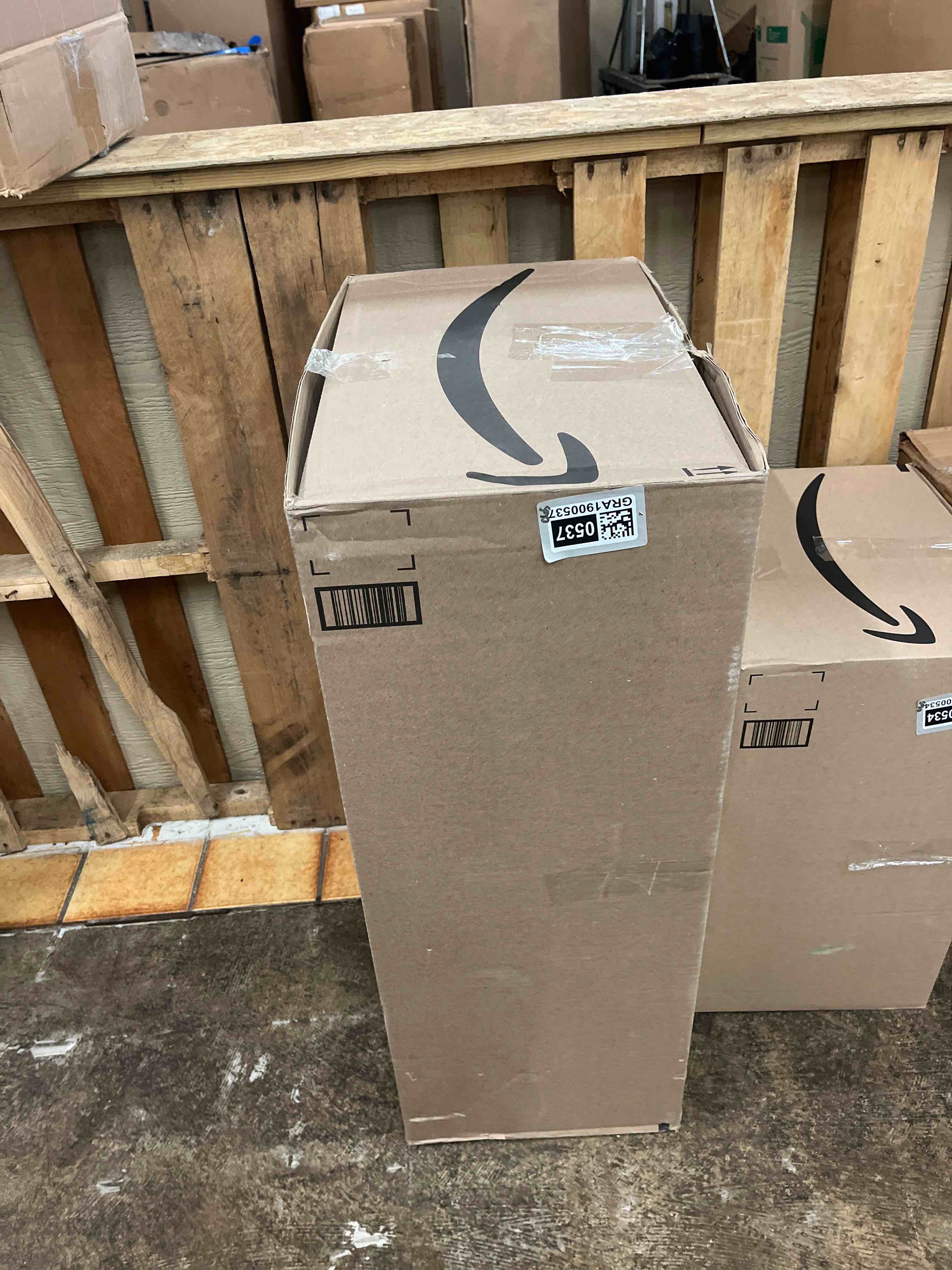 https://s3.amazonaws.com/lotting-images-prod/phillipi/GRA1900537_1752687447550.jpeg