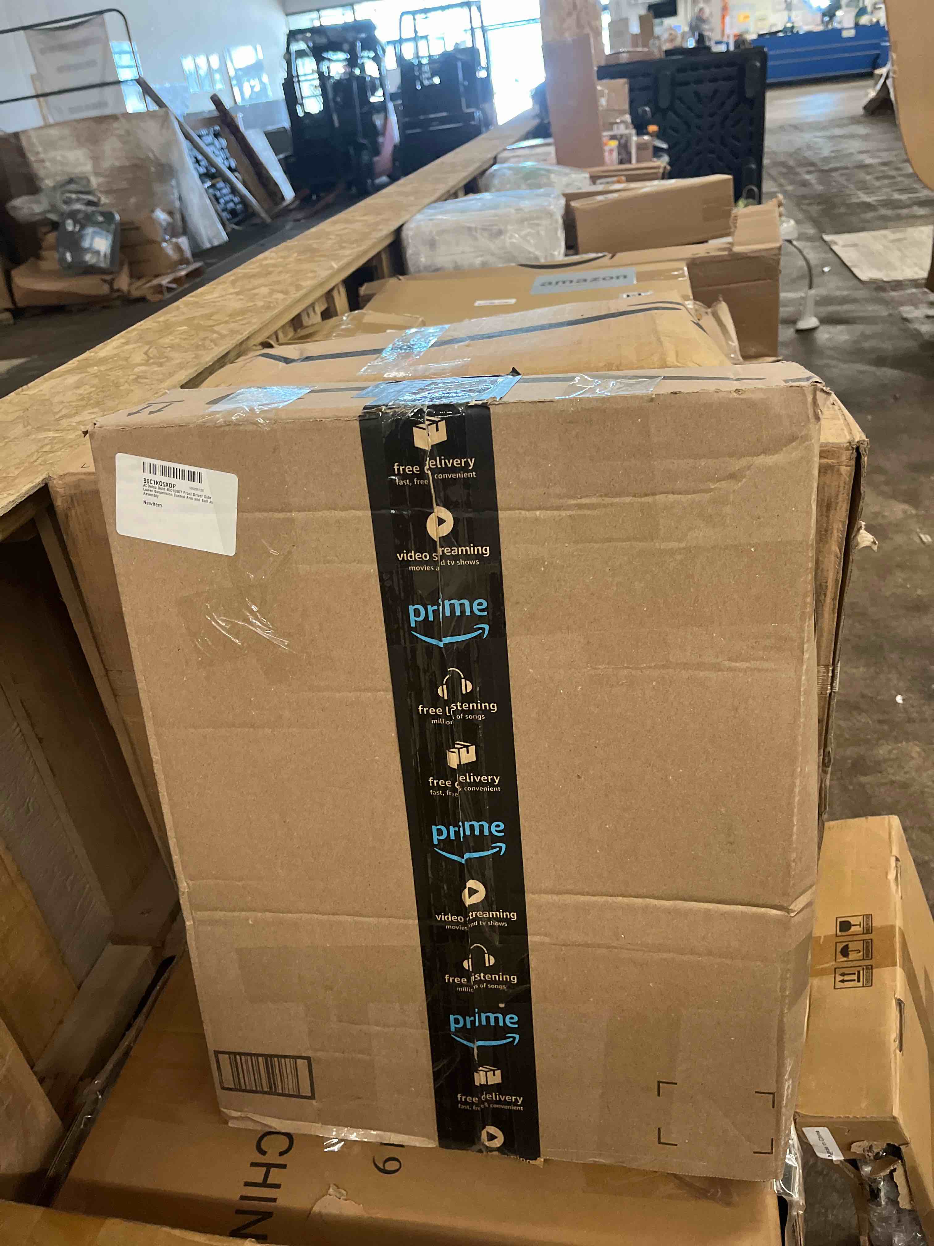 https://s3.amazonaws.com/lotting-images-prod/phillipi/GRA1900572_1752691824769.jpeg