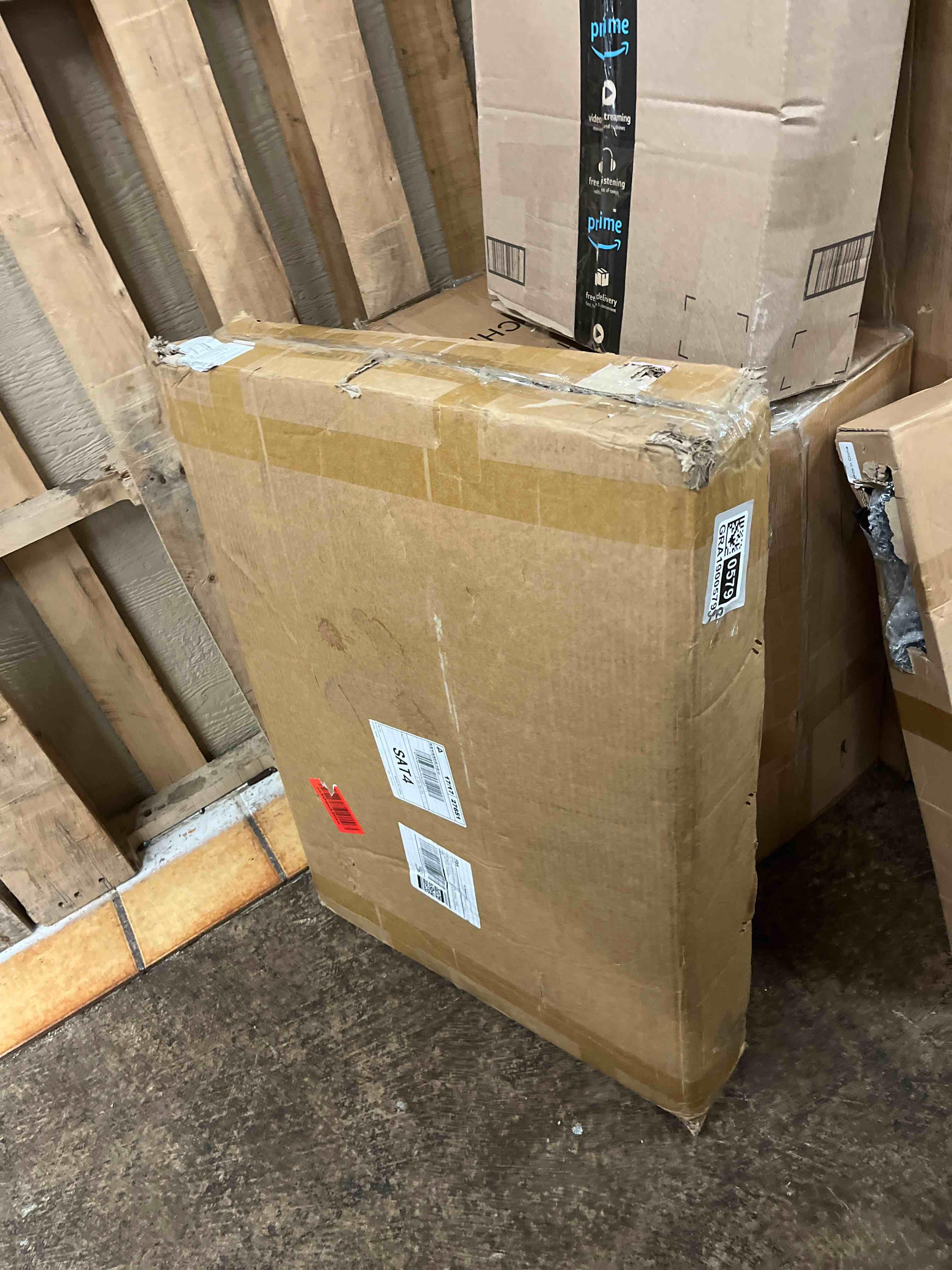 https://s3.amazonaws.com/lotting-images-prod/phillipi/GRA1900579_1752691430083.jpeg