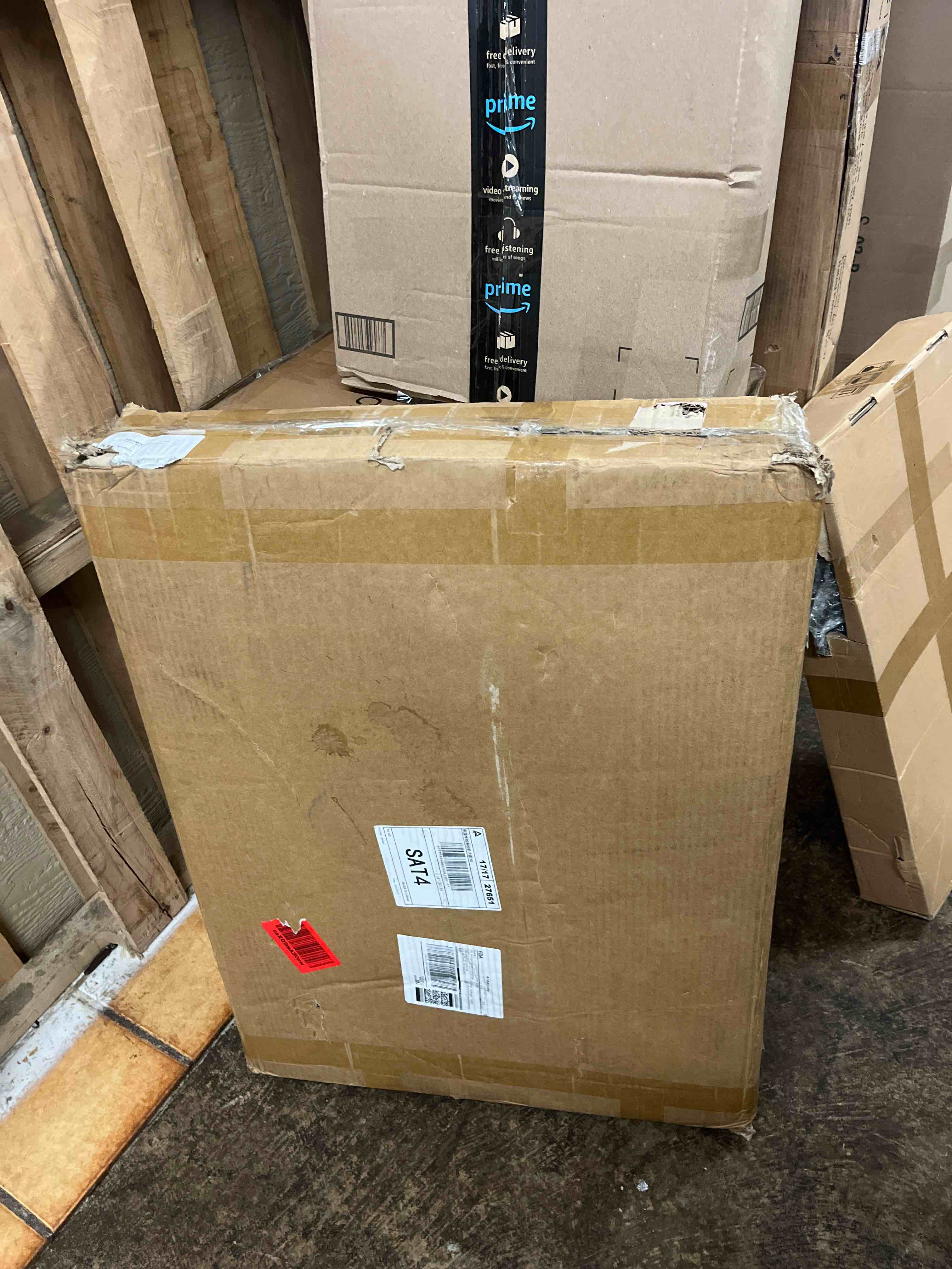 https://s3.amazonaws.com/lotting-images-prod/phillipi/GRA1900579_1752691431927.jpeg