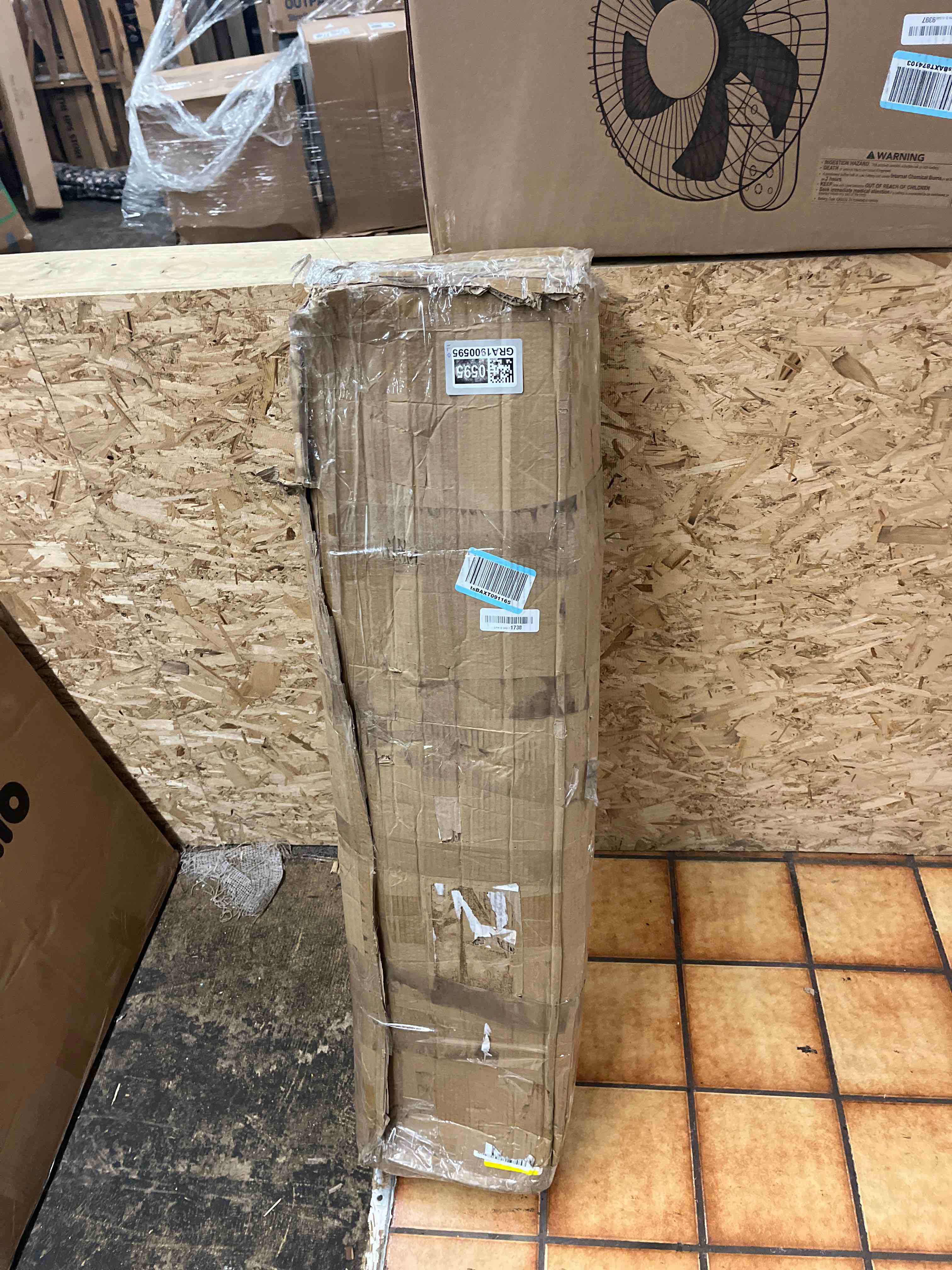 https://s3.amazonaws.com/lotting-images-prod/phillipi/GRA1900595_1752752135906.jpeg