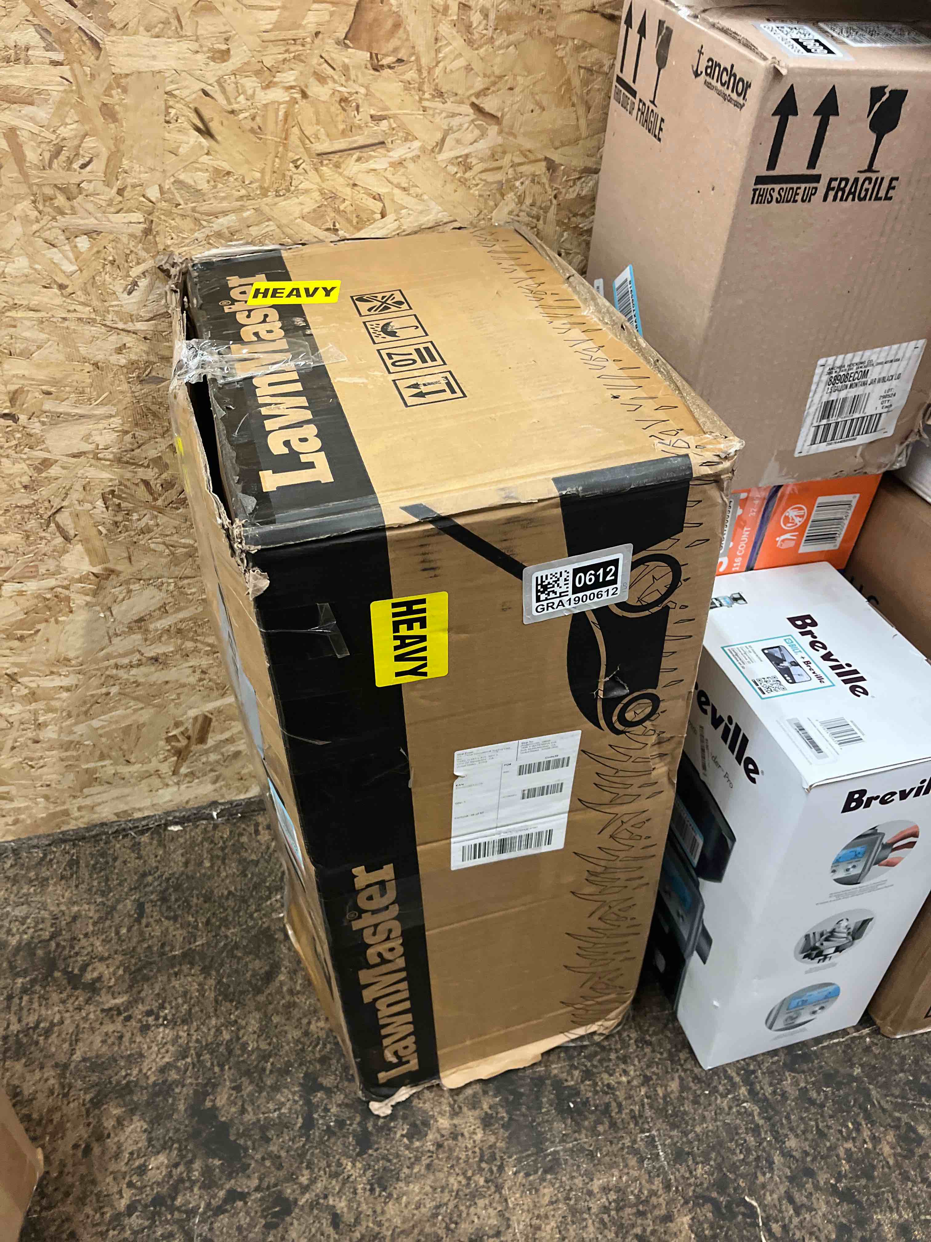 https://s3.amazonaws.com/lotting-images-prod/phillipi/GRA1900612_1752754425540.jpeg
