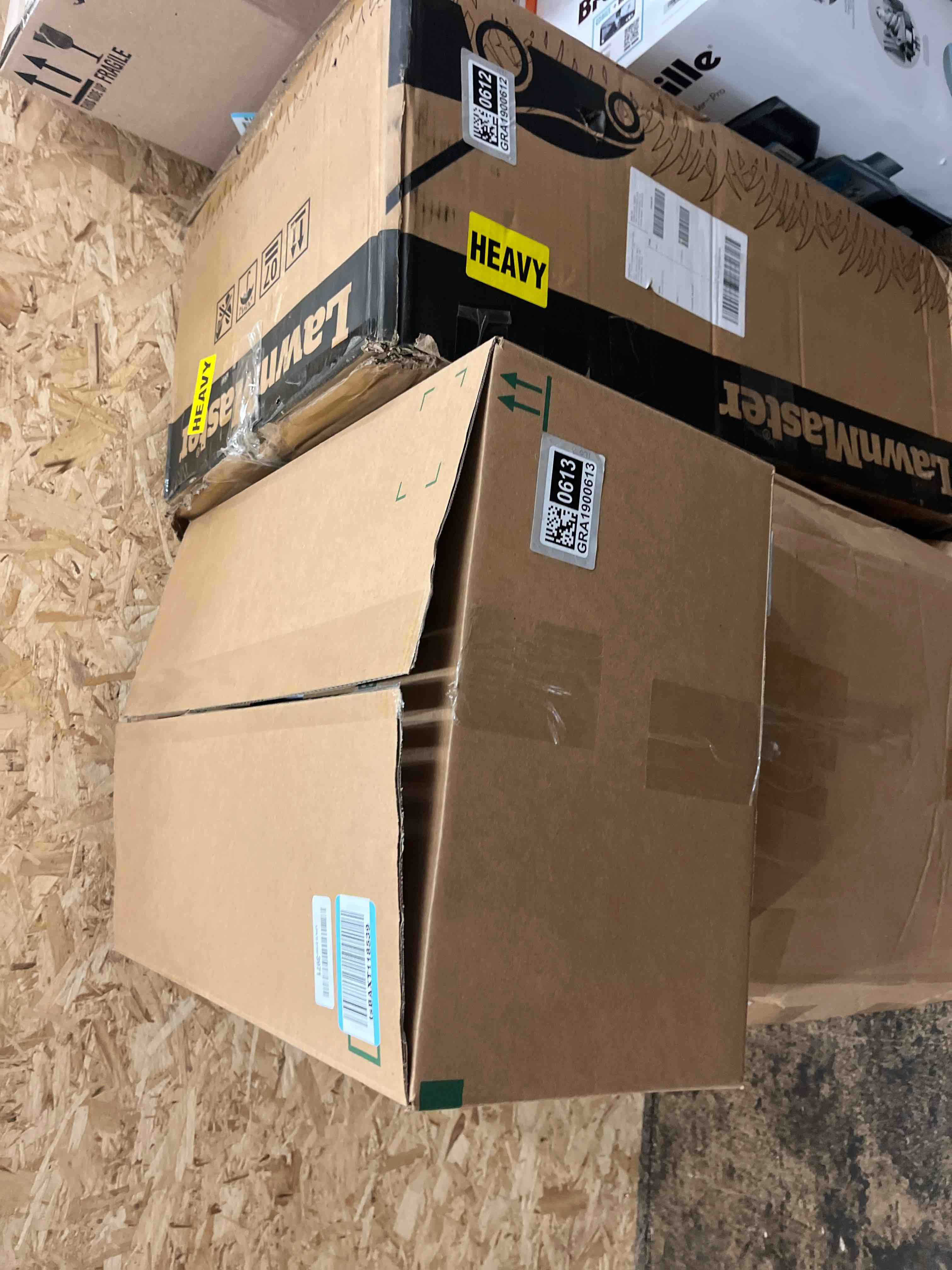 https://s3.amazonaws.com/lotting-images-prod/phillipi/GRA1900613_1752754505075.jpeg
