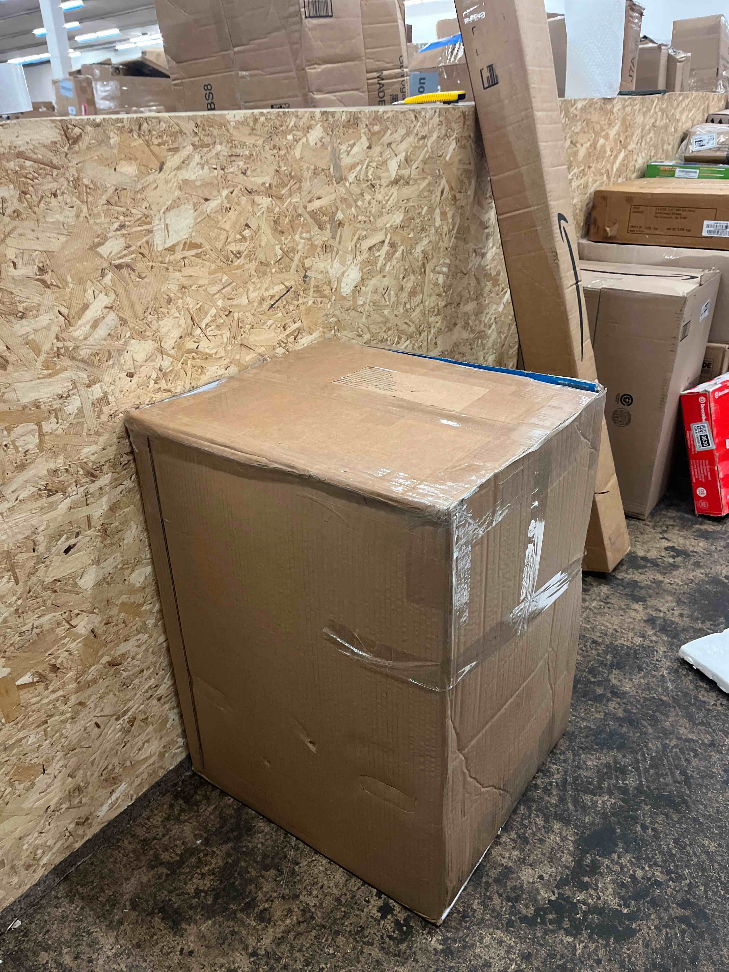 https://s3.amazonaws.com/lotting-images-prod/phillipi/GRA1900631_1752756239597.jpeg
