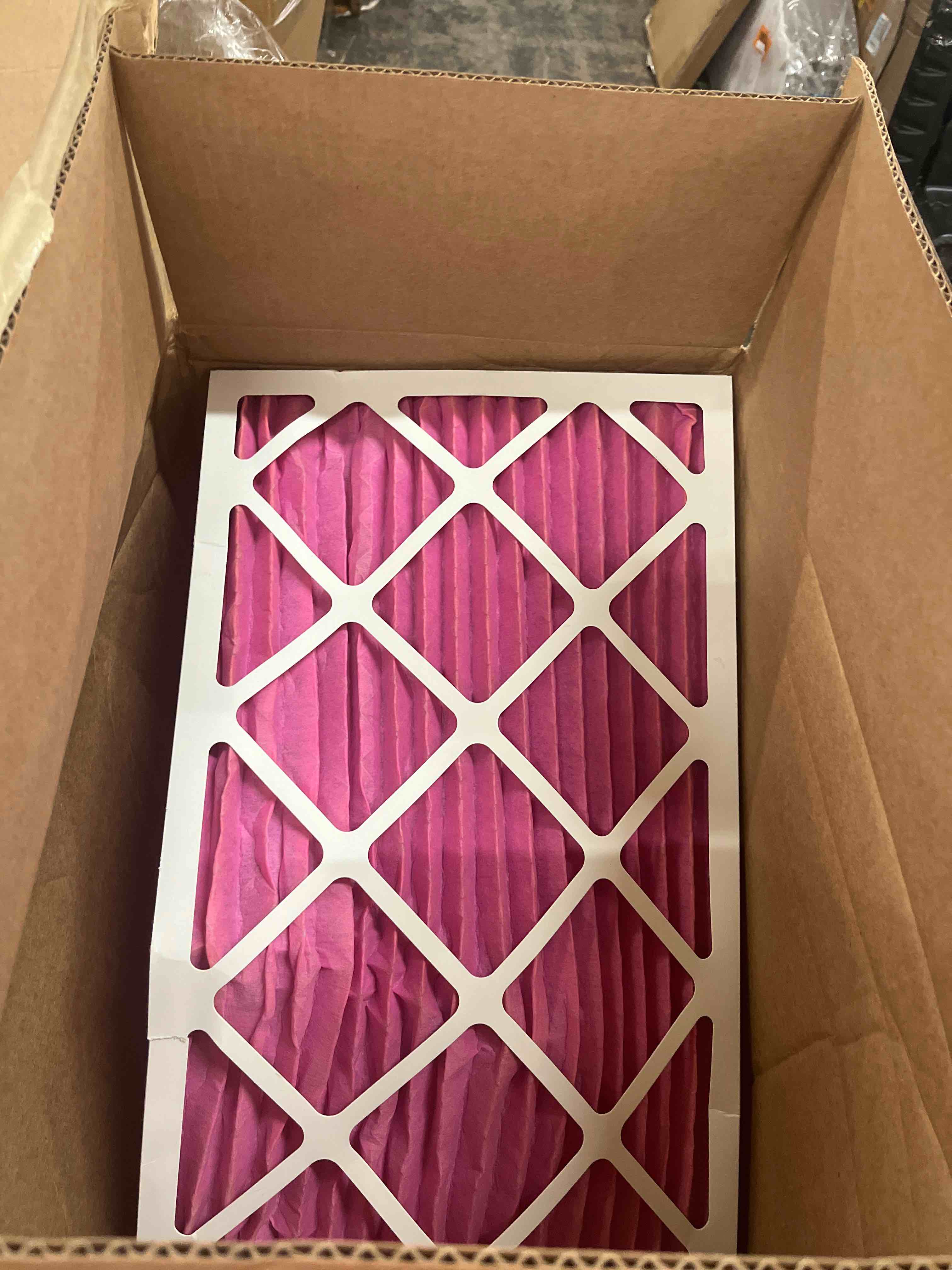 https://s3.amazonaws.com/lotting-images-prod/phillipi/GRA1900659_1752767024526.jpeg