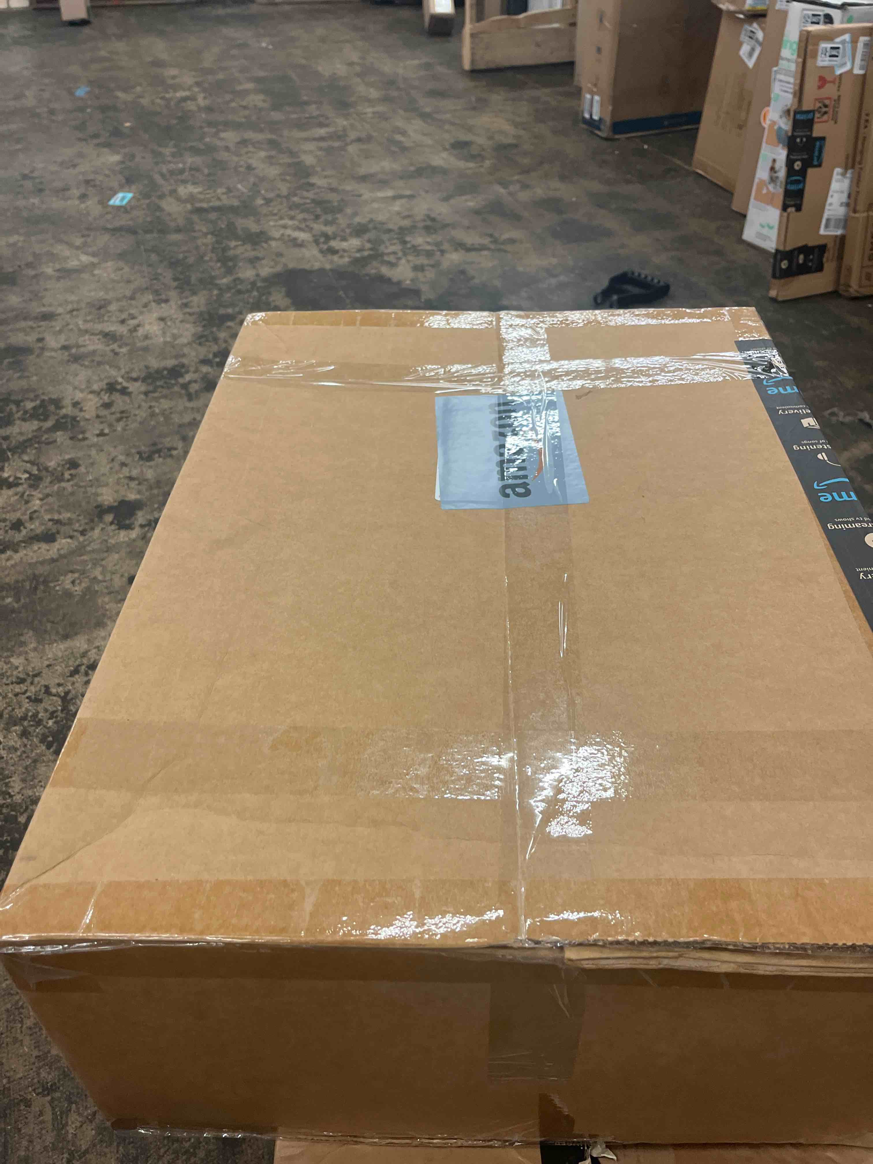 https://s3.amazonaws.com/lotting-images-prod/phillipi/GRA1900660_1752767149645.jpeg