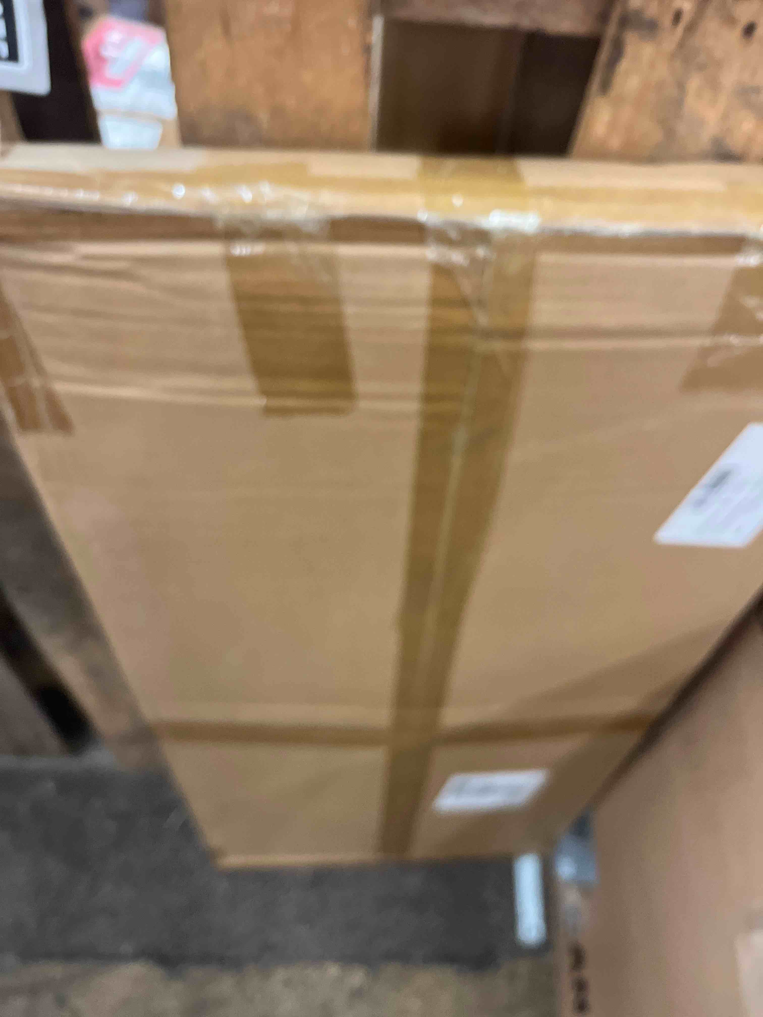 https://s3.amazonaws.com/lotting-images-prod/phillipi/GRA1900674_1752770495384.jpeg