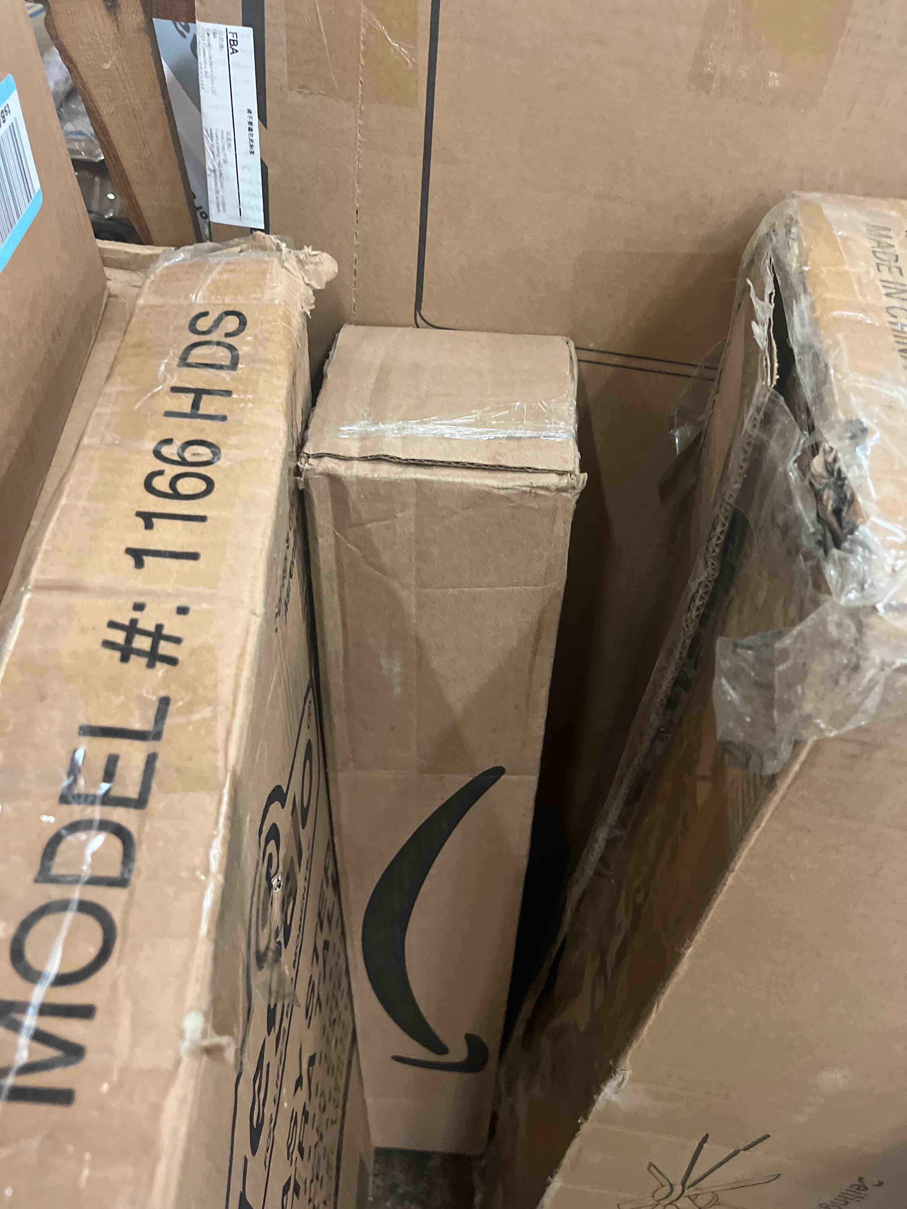 https://s3.amazonaws.com/lotting-images-prod/phillipi/GRA1900689_1752766749861.jpeg