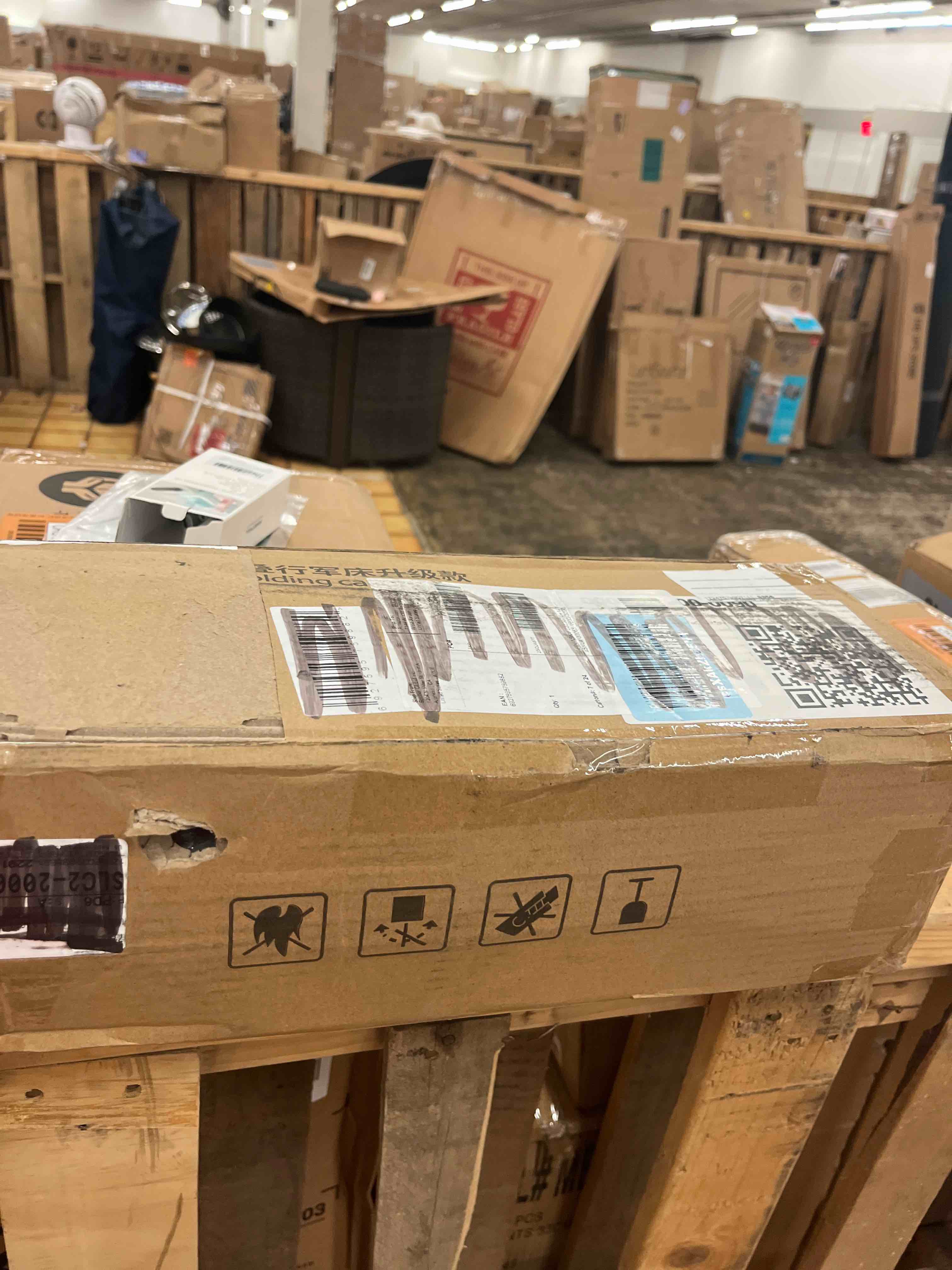 https://s3.amazonaws.com/lotting-images-prod/phillipi/GRA1900709_1752773754287.jpeg