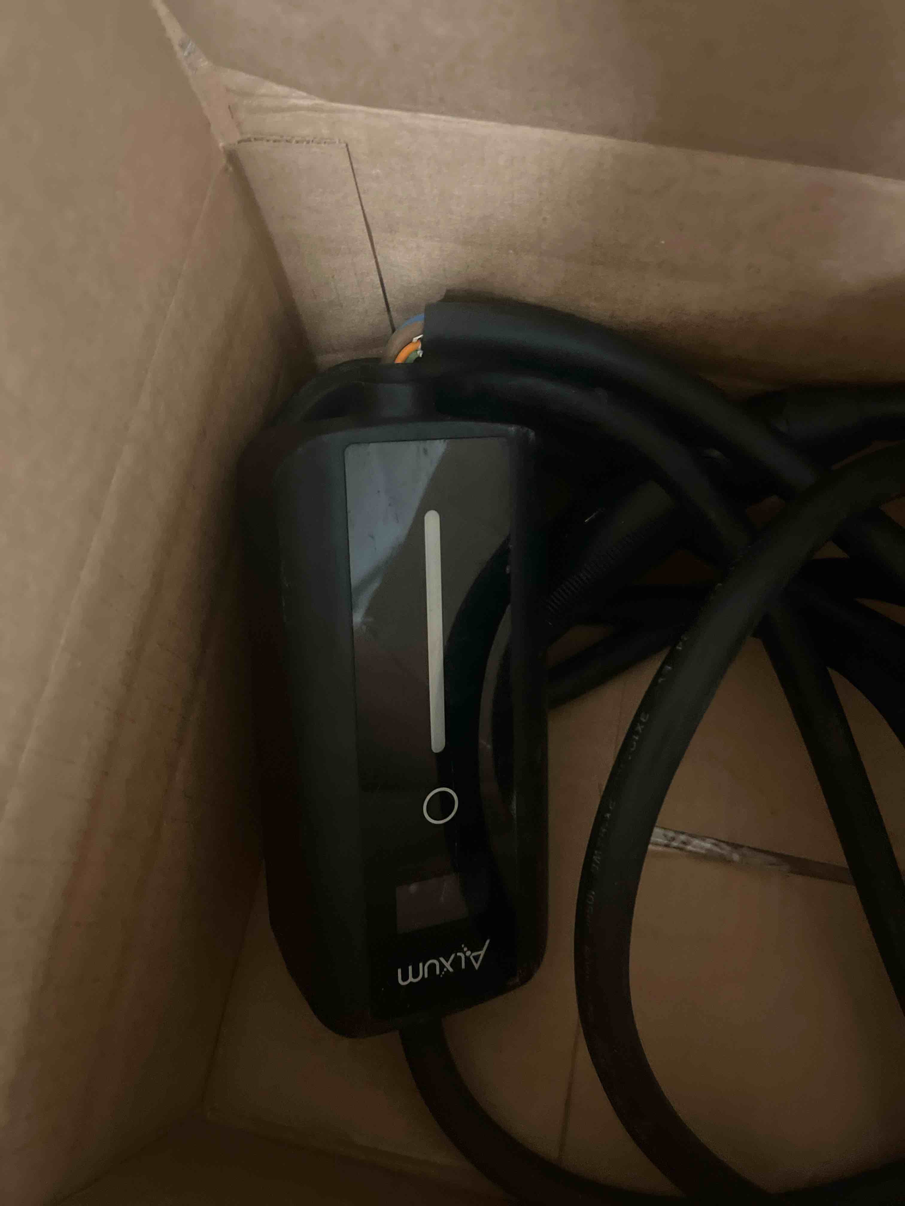 https://s3.amazonaws.com/lotting-images-prod/phillipi/GRA1900712_1752800086385.jpeg