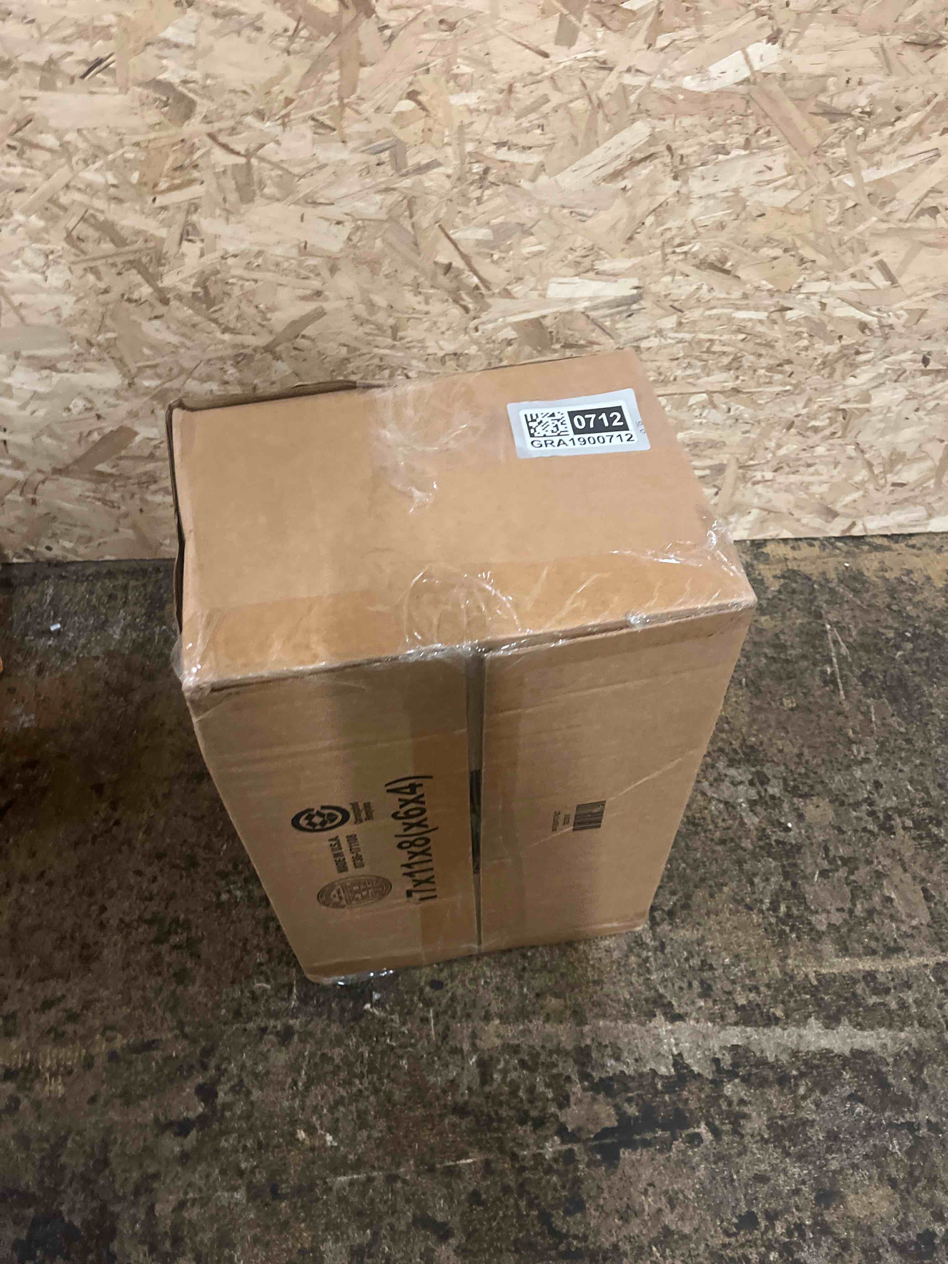 https://s3.amazonaws.com/lotting-images-prod/phillipi/GRA1900712_1752800108819.jpeg