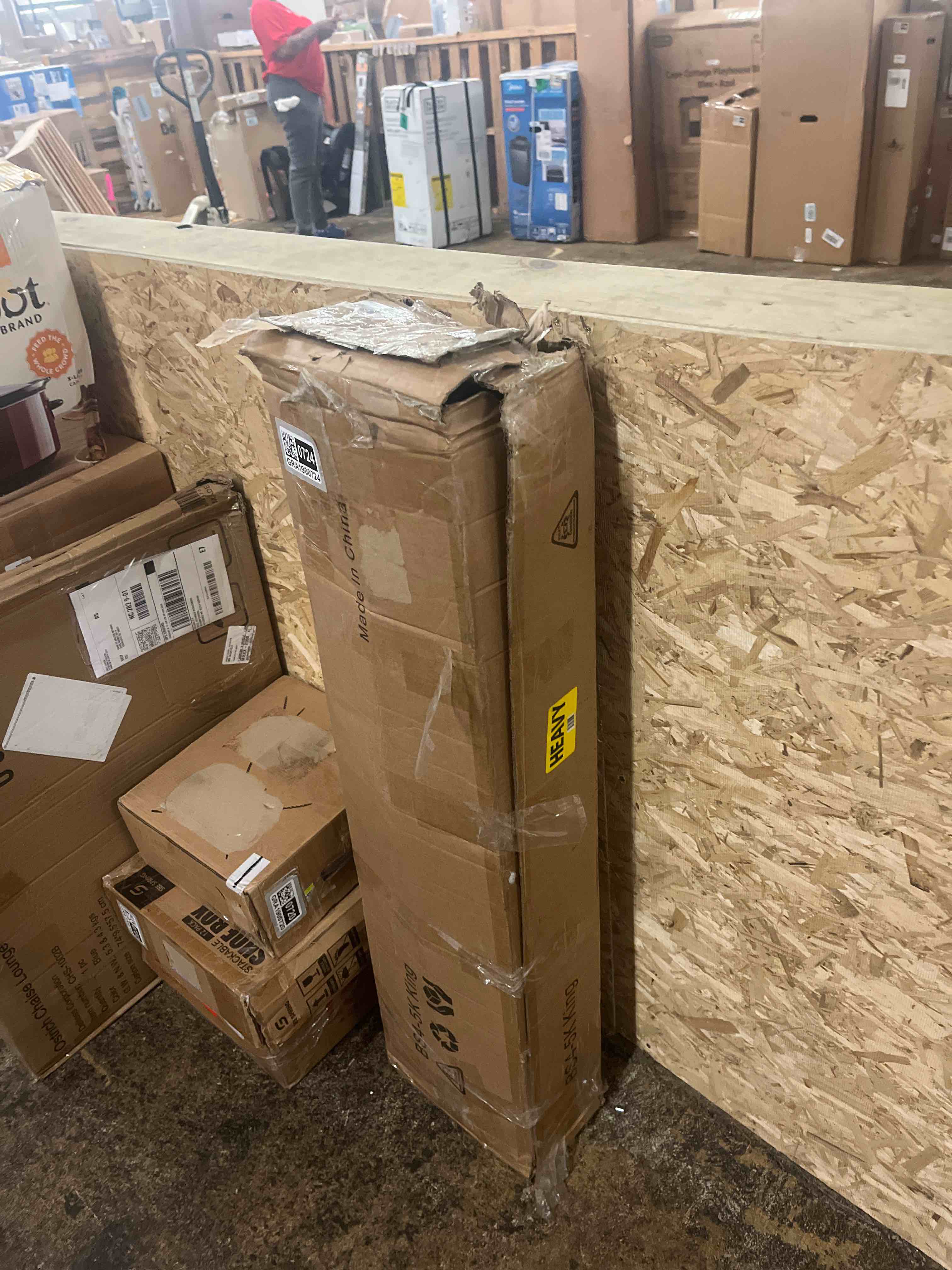 https://s3.amazonaws.com/lotting-images-prod/phillipi/GRA1900724_1752801599884.jpeg