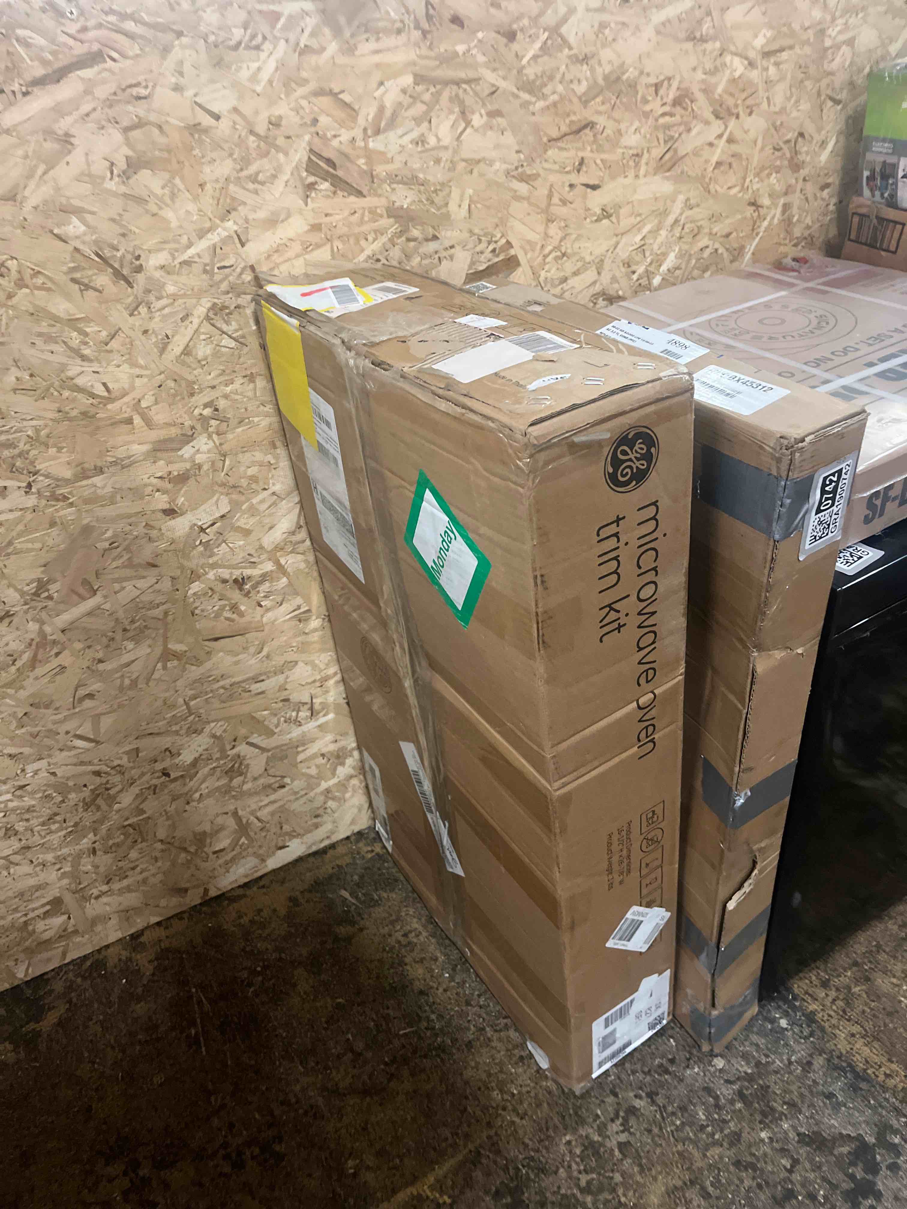 https://s3.amazonaws.com/lotting-images-prod/phillipi/GRA1900744_1752804074818.jpeg