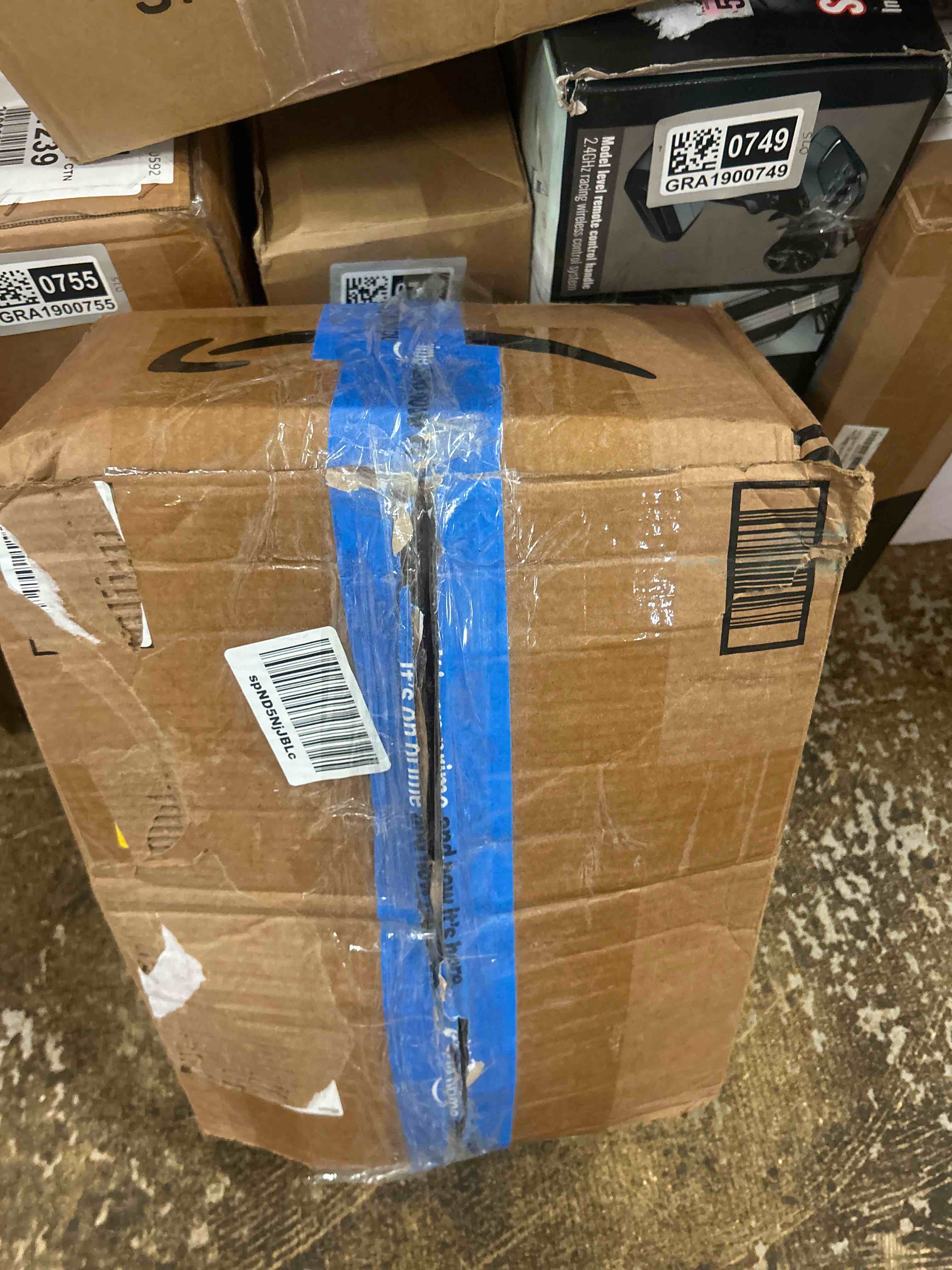 https://s3.amazonaws.com/lotting-images-prod/phillipi/GRA1900759_1752802759135.jpeg