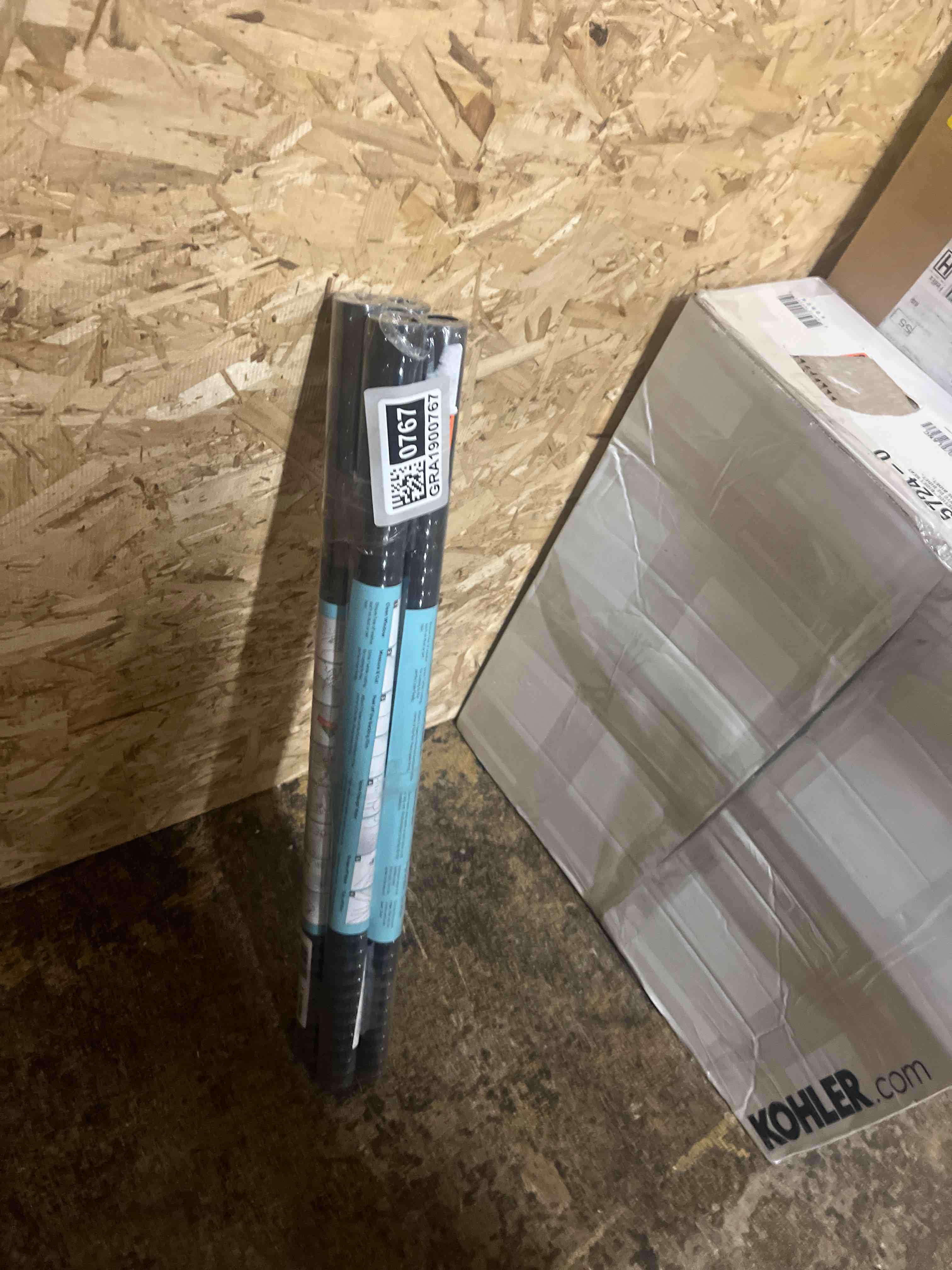 https://s3.amazonaws.com/lotting-images-prod/phillipi/GRA1900767_1752804642131.jpeg