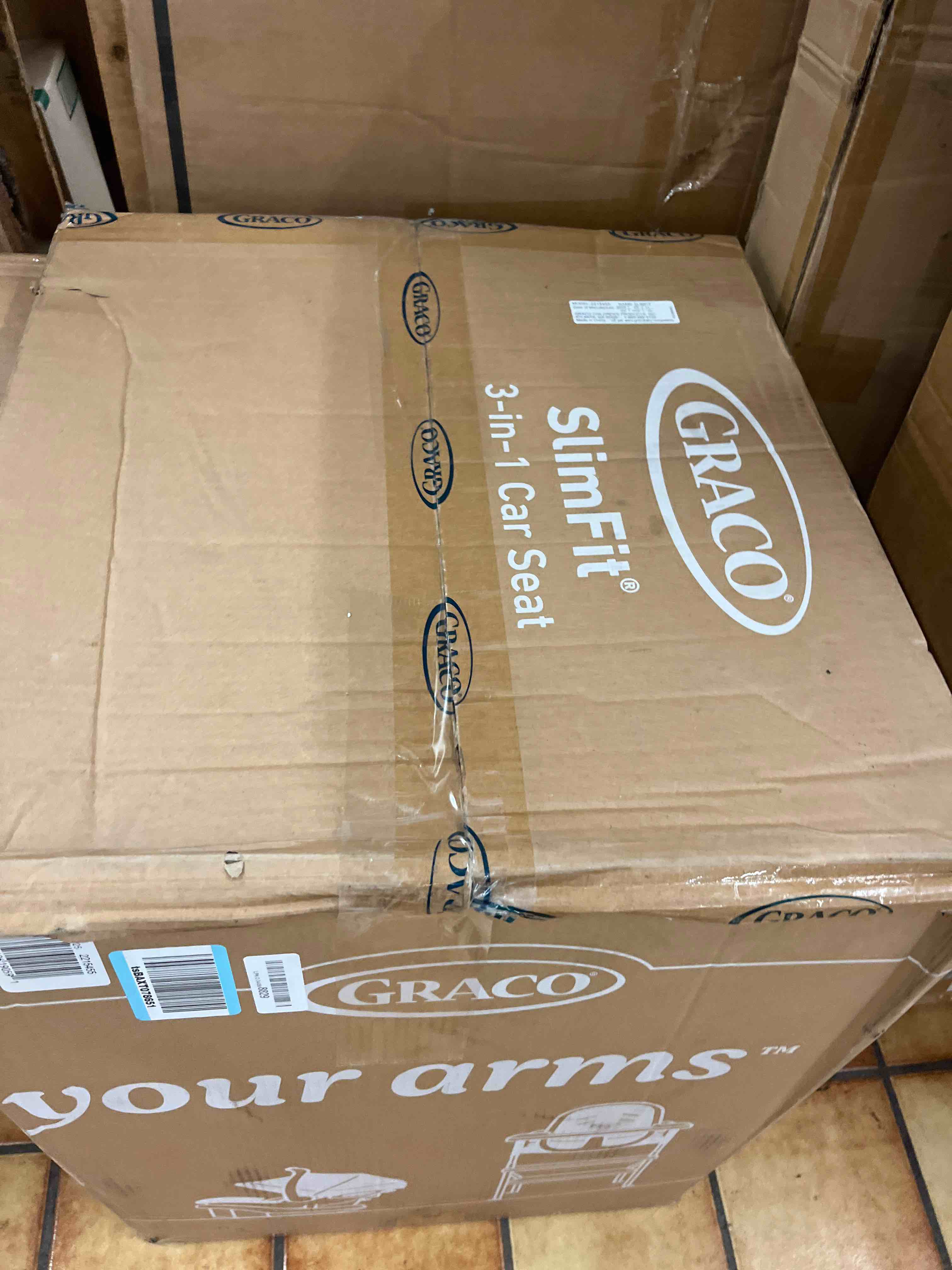 https://s3.amazonaws.com/lotting-images-prod/phillipi/GRA1900787_1753447110293.jpeg