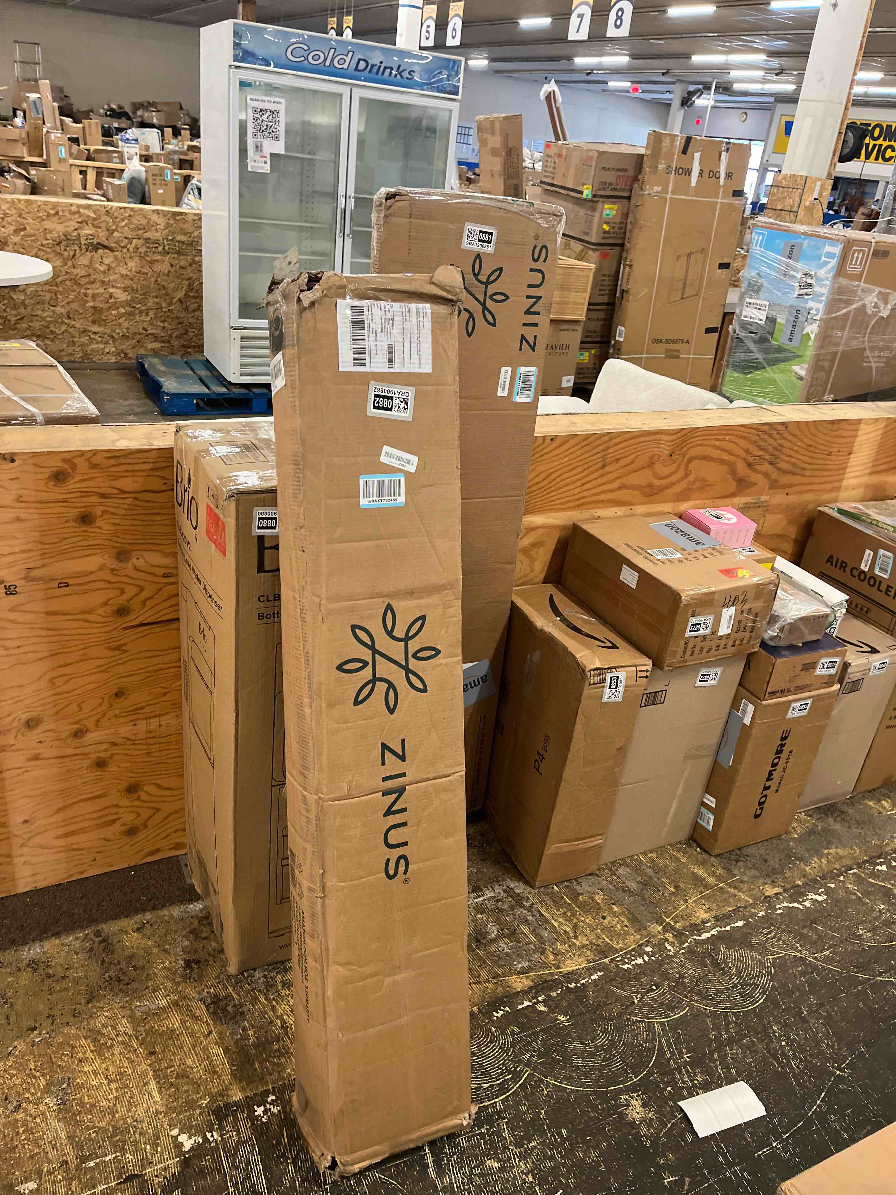 https://s3.amazonaws.com/lotting-images-prod/phillipi/GRA1900882_1753447675154.jpeg