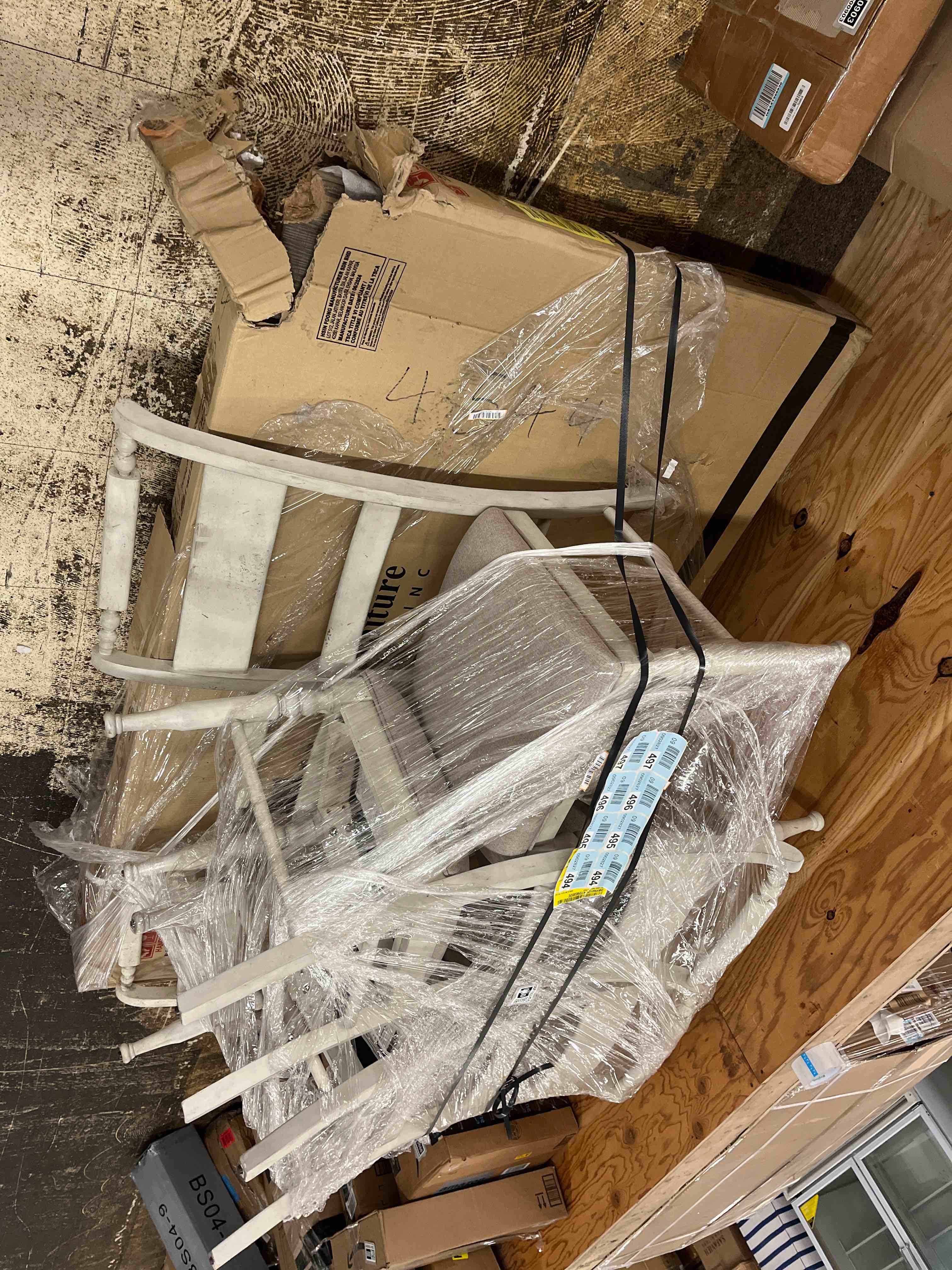 https://s3.amazonaws.com/lotting-images-prod/phillipi/GRA1900900_1753451310129.jpeg