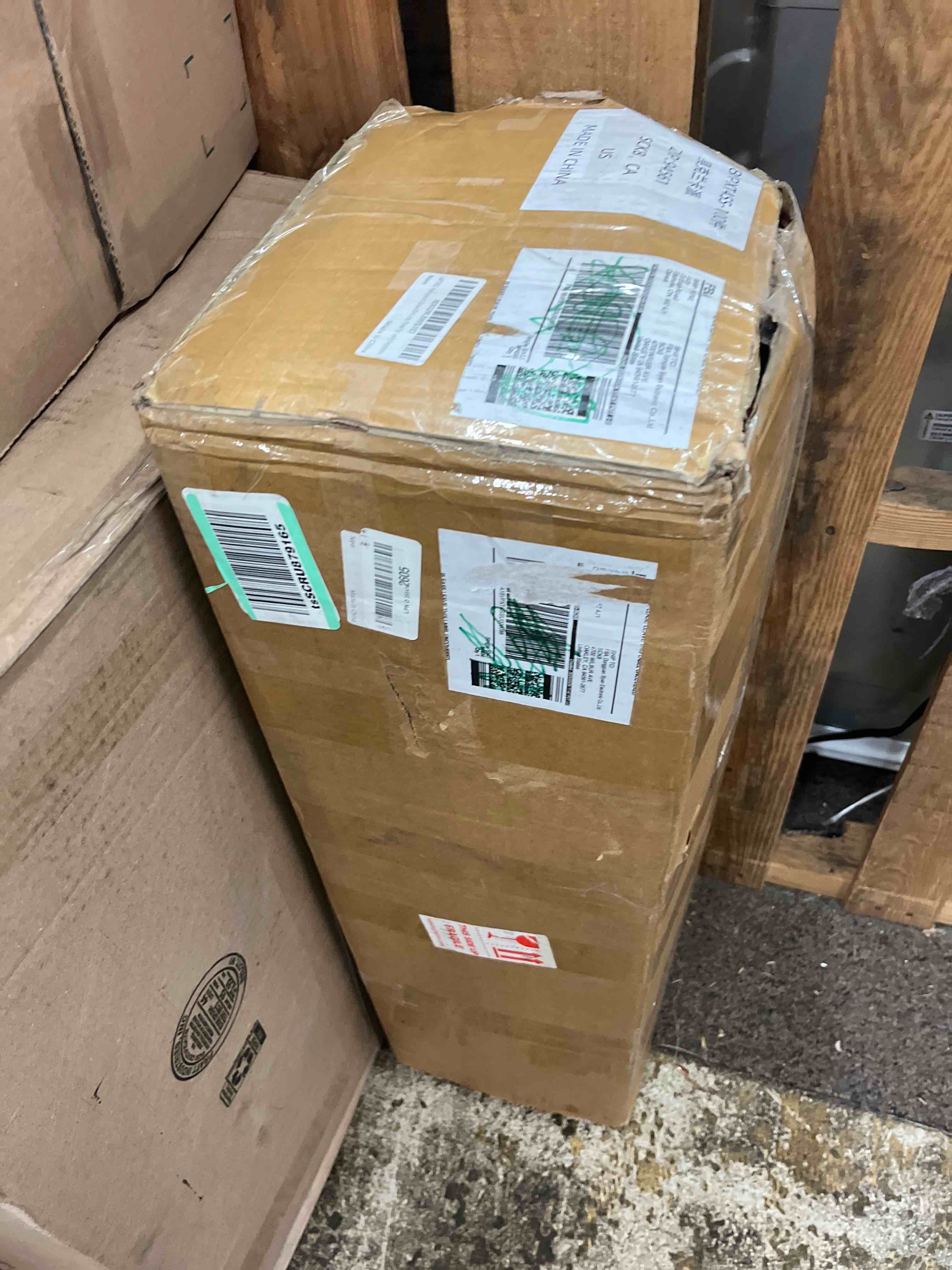 https://s3.amazonaws.com/lotting-images-prod/phillipi/GRA1900920_1753444041190.jpeg