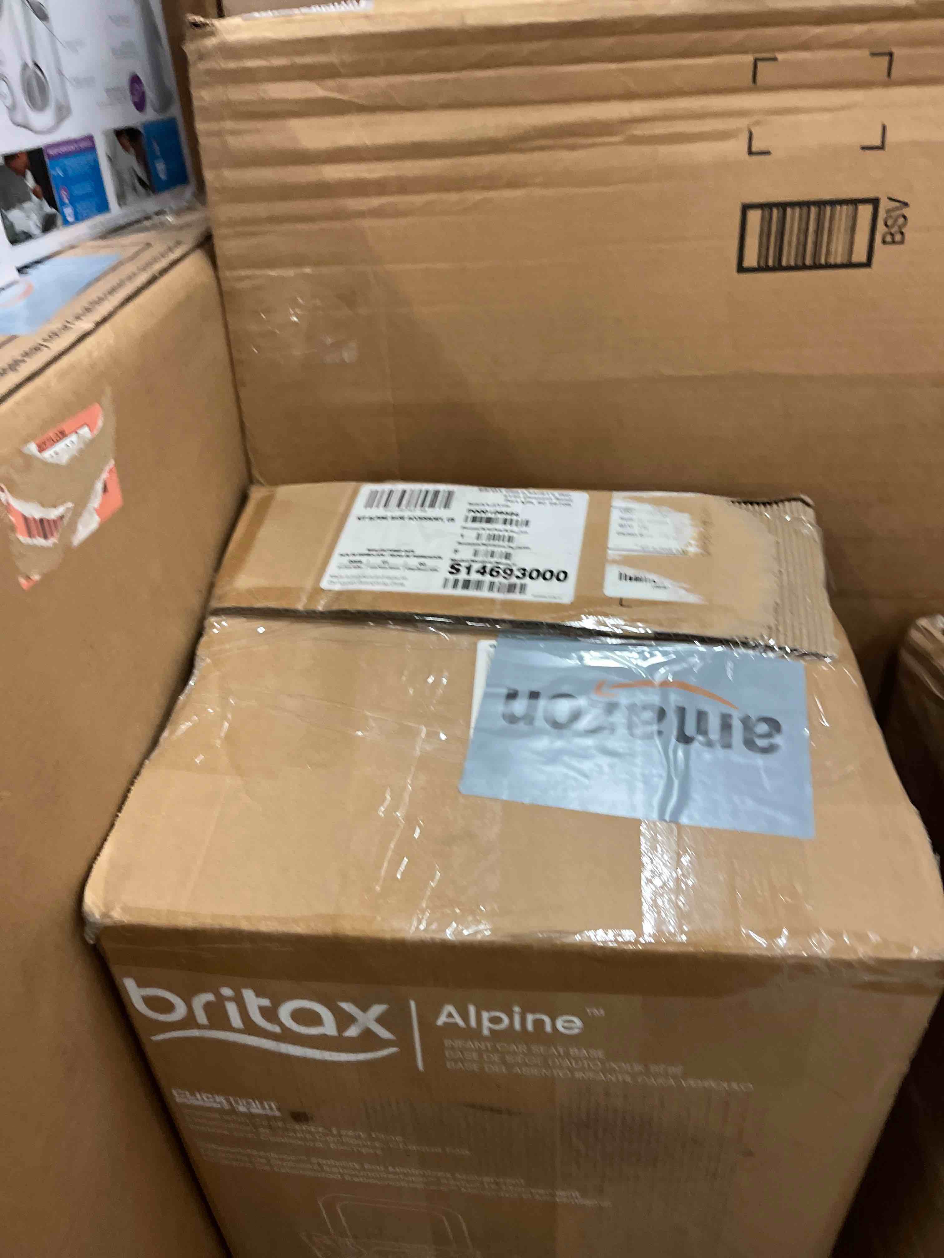 https://s3.amazonaws.com/lotting-images-prod/phillipi/GRA1900925_1753443530840.jpeg
