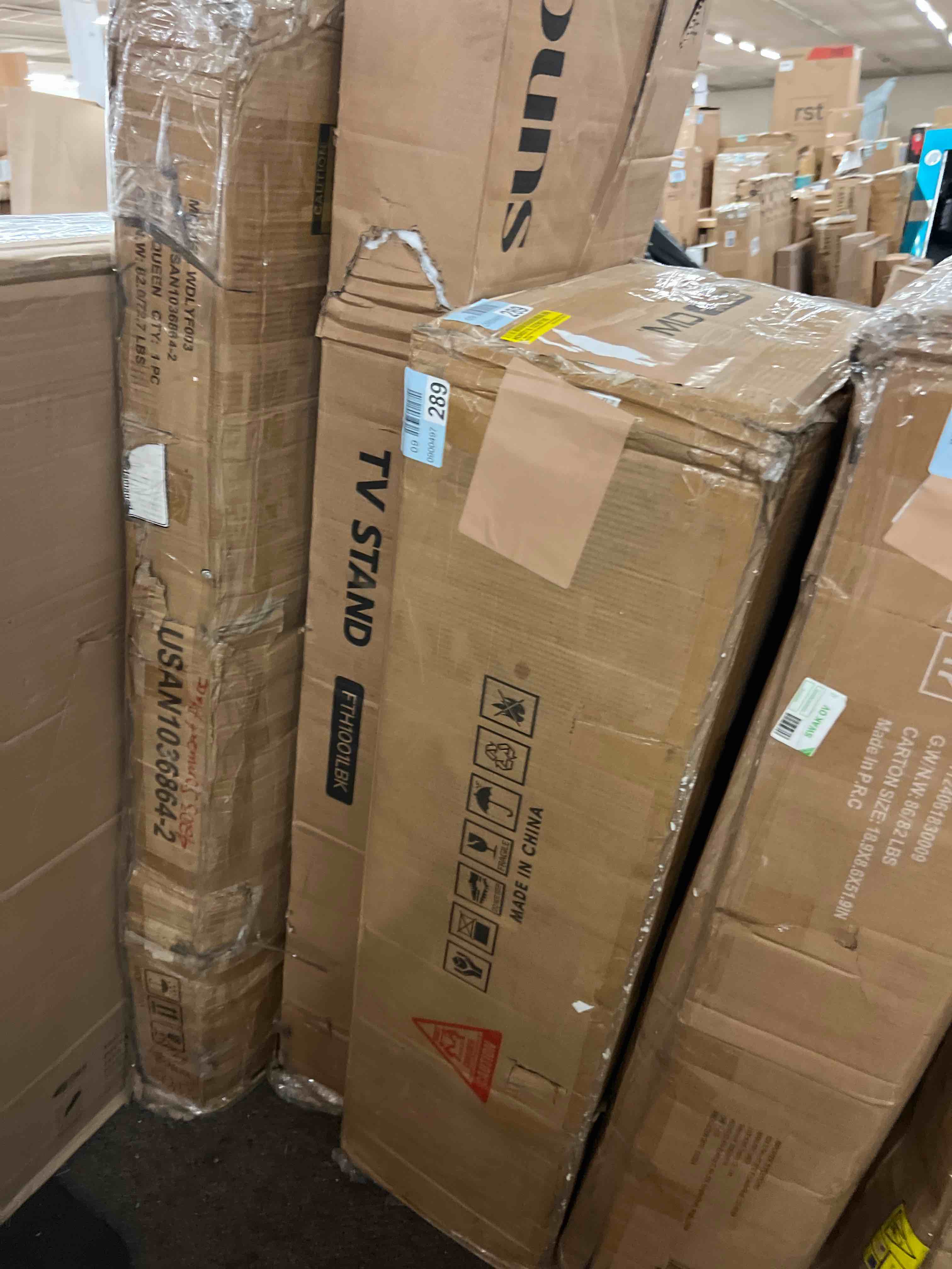 https://s3.amazonaws.com/lotting-images-prod/phillipi/GRA1900975_1754624115803.jpeg
