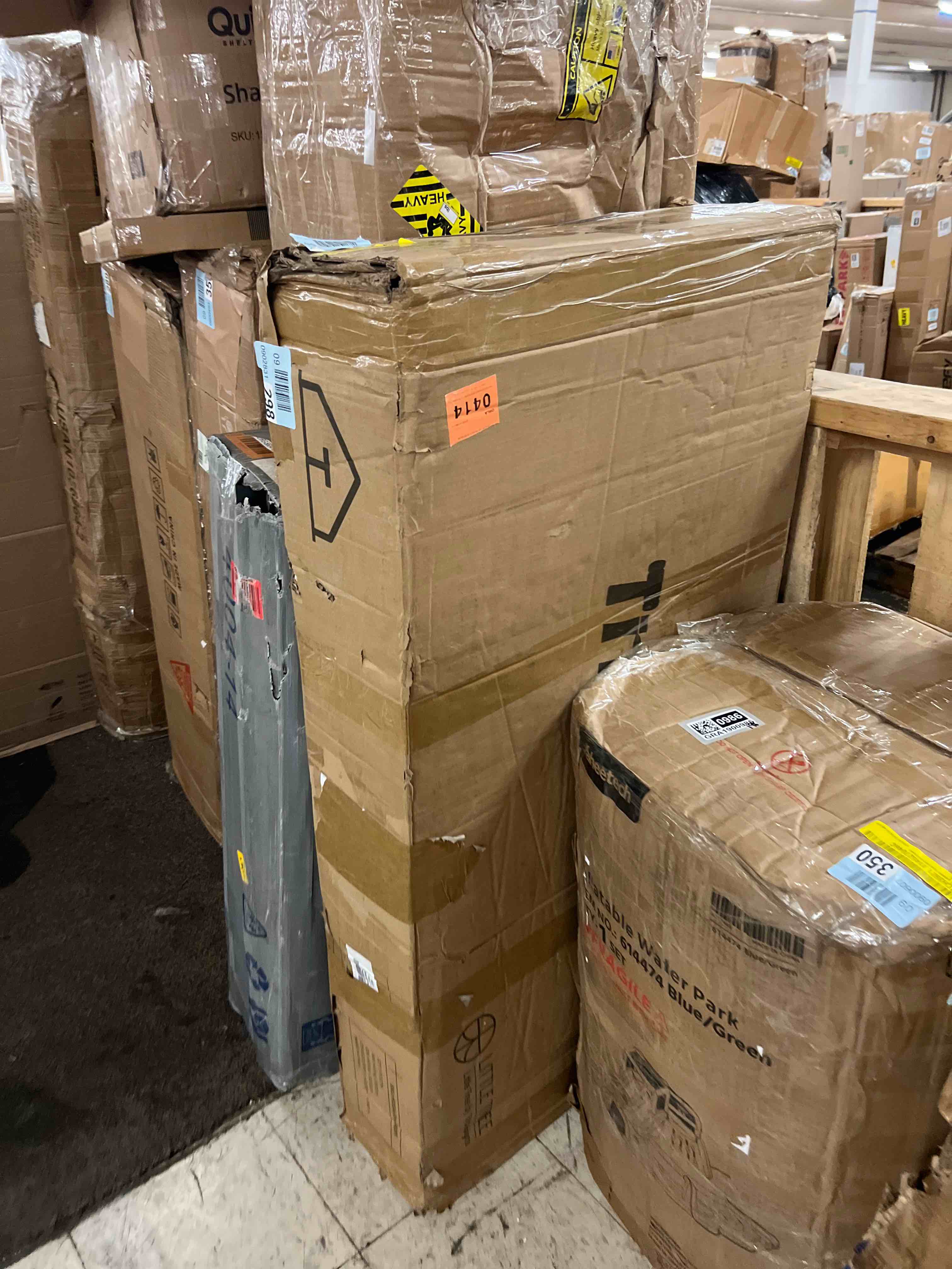 https://s3.amazonaws.com/lotting-images-prod/phillipi/GRA1900985_1754623028524.jpeg