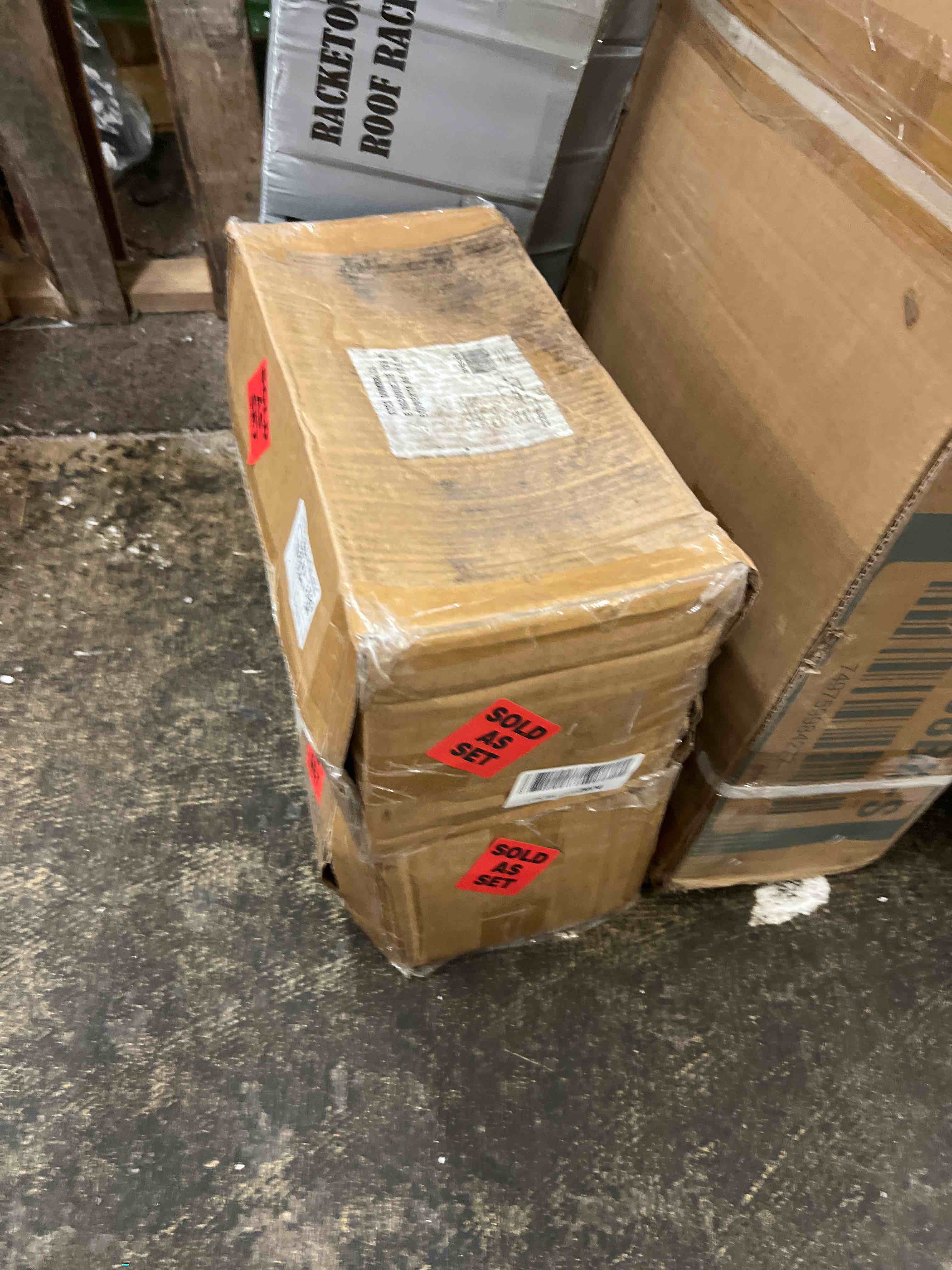 https://s3.amazonaws.com/lotting-images-prod/phillipi/GRA1901089_1755181983254.jpeg