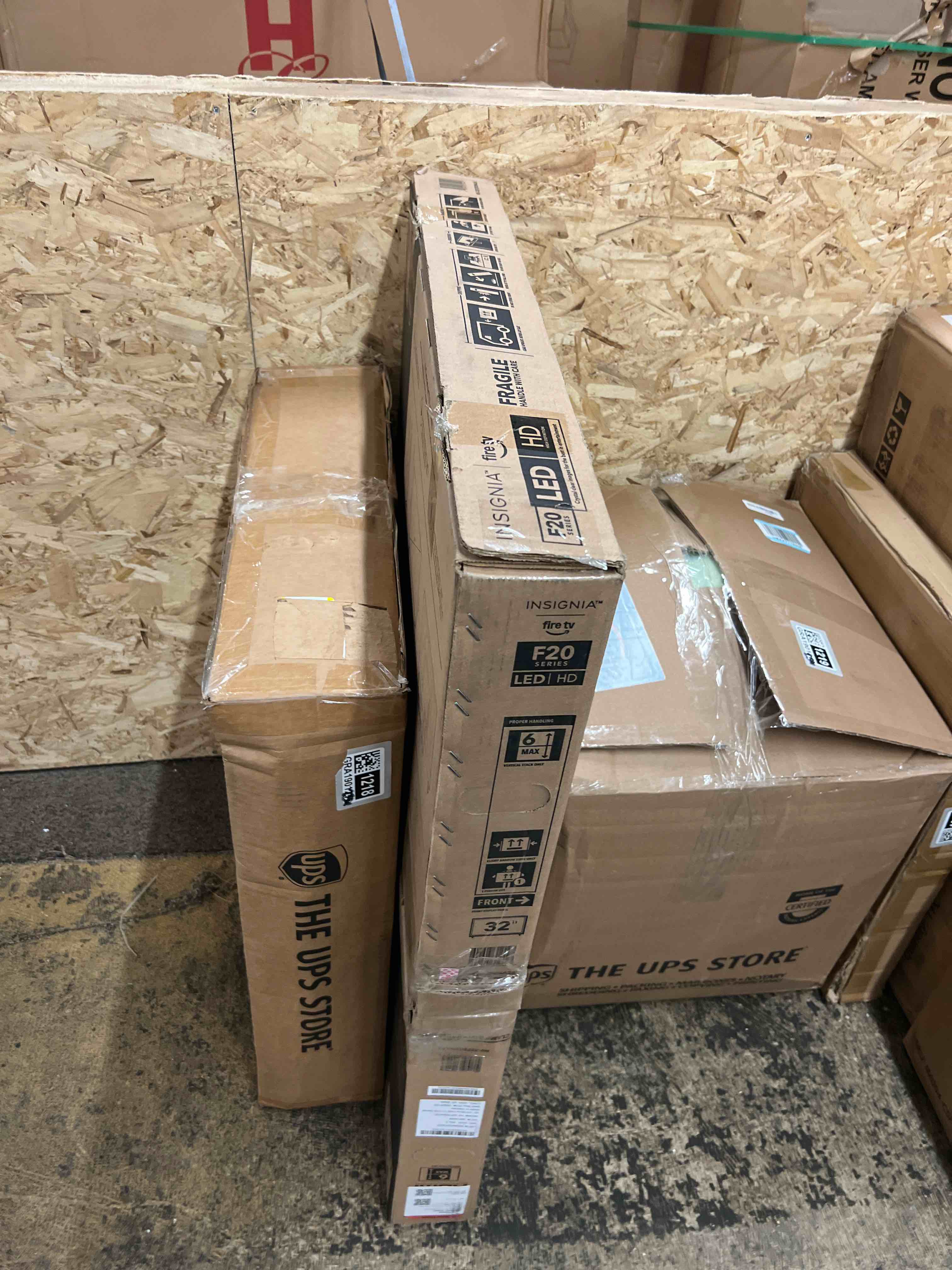 https://s3.amazonaws.com/lotting-images-prod/phillipi/GRA1901217_1755227262716.jpeg