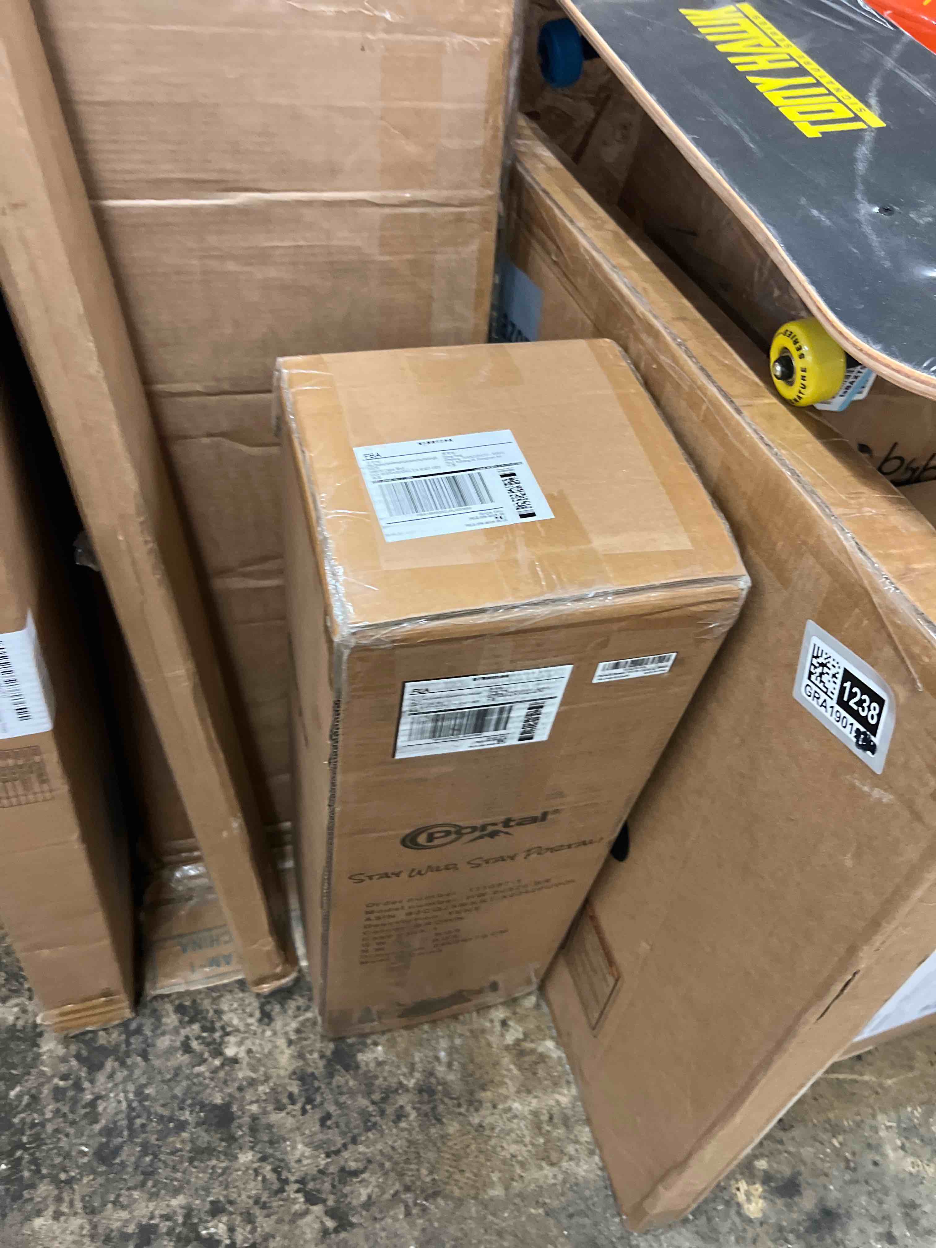 https://s3.amazonaws.com/lotting-images-prod/phillipi/GRA1901232_1755223716727.jpeg