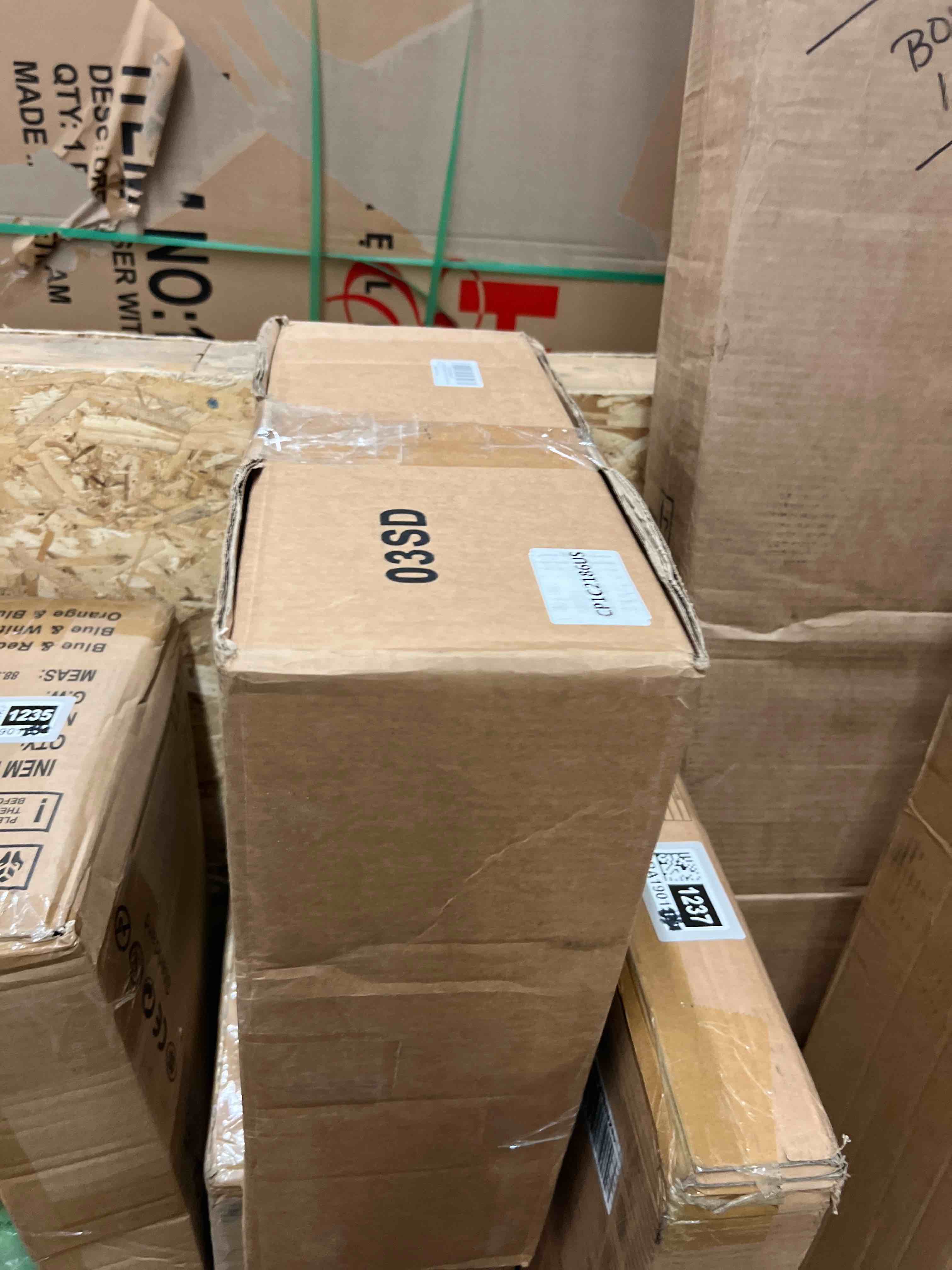https://s3.amazonaws.com/lotting-images-prod/phillipi/GRA1901233_1755223594779.jpeg