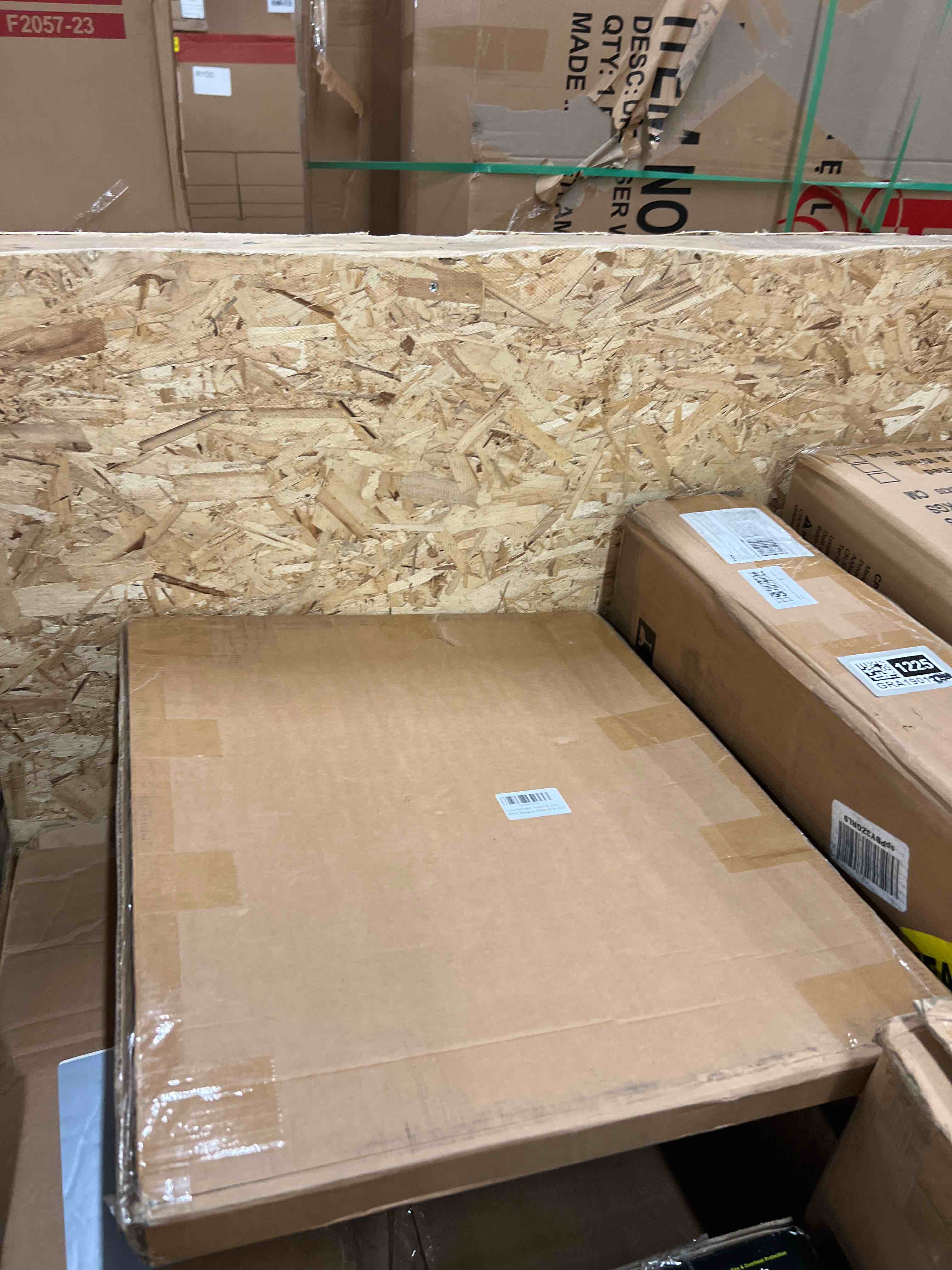 https://s3.amazonaws.com/lotting-images-prod/phillipi/GRA1901264_1755264566437.jpeg