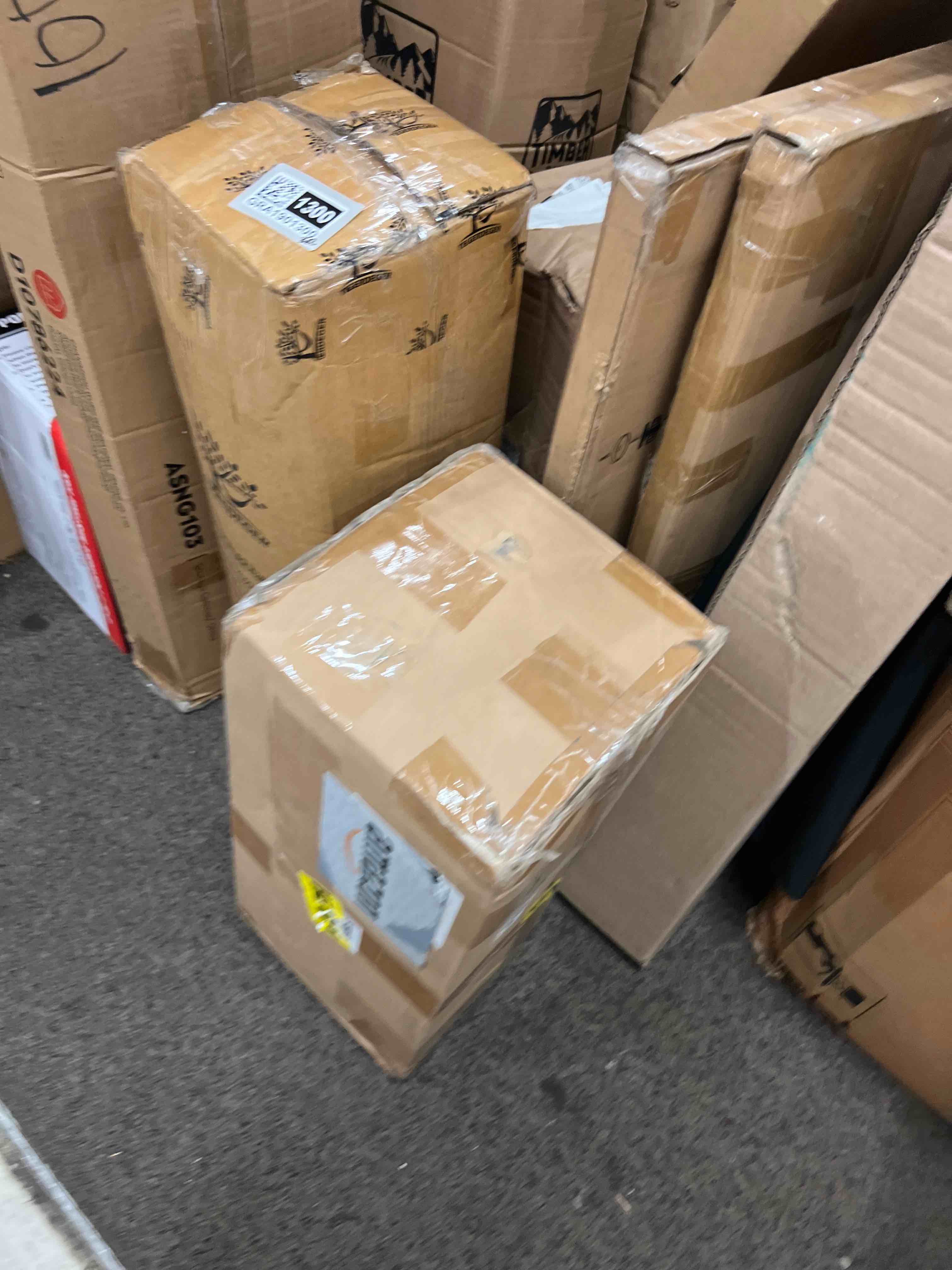 https://s3.amazonaws.com/lotting-images-prod/phillipi/GRA1901299_1755787651760.jpeg