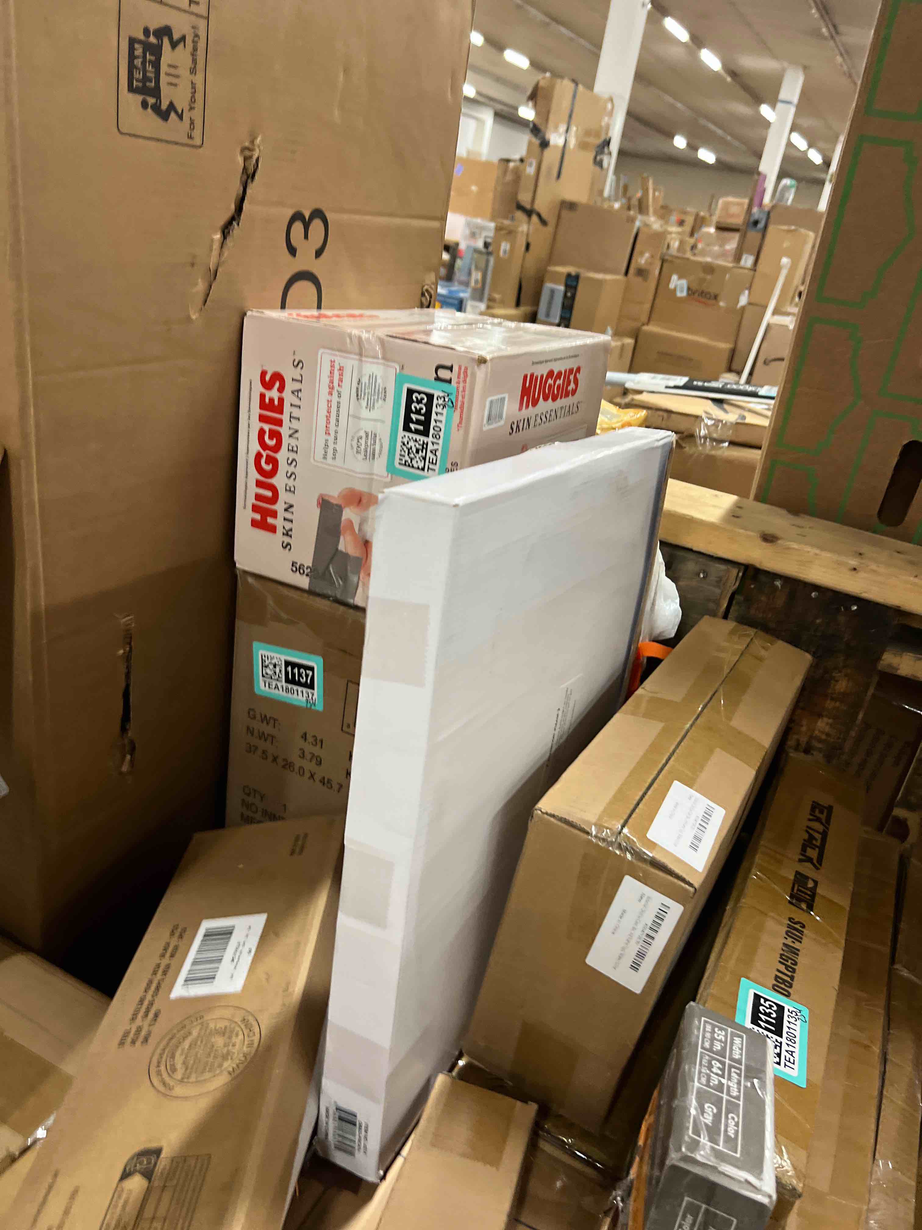 https://s3.amazonaws.com/lotting-images-prod/phillipi/GRA1901318_1755740566727.jpeg