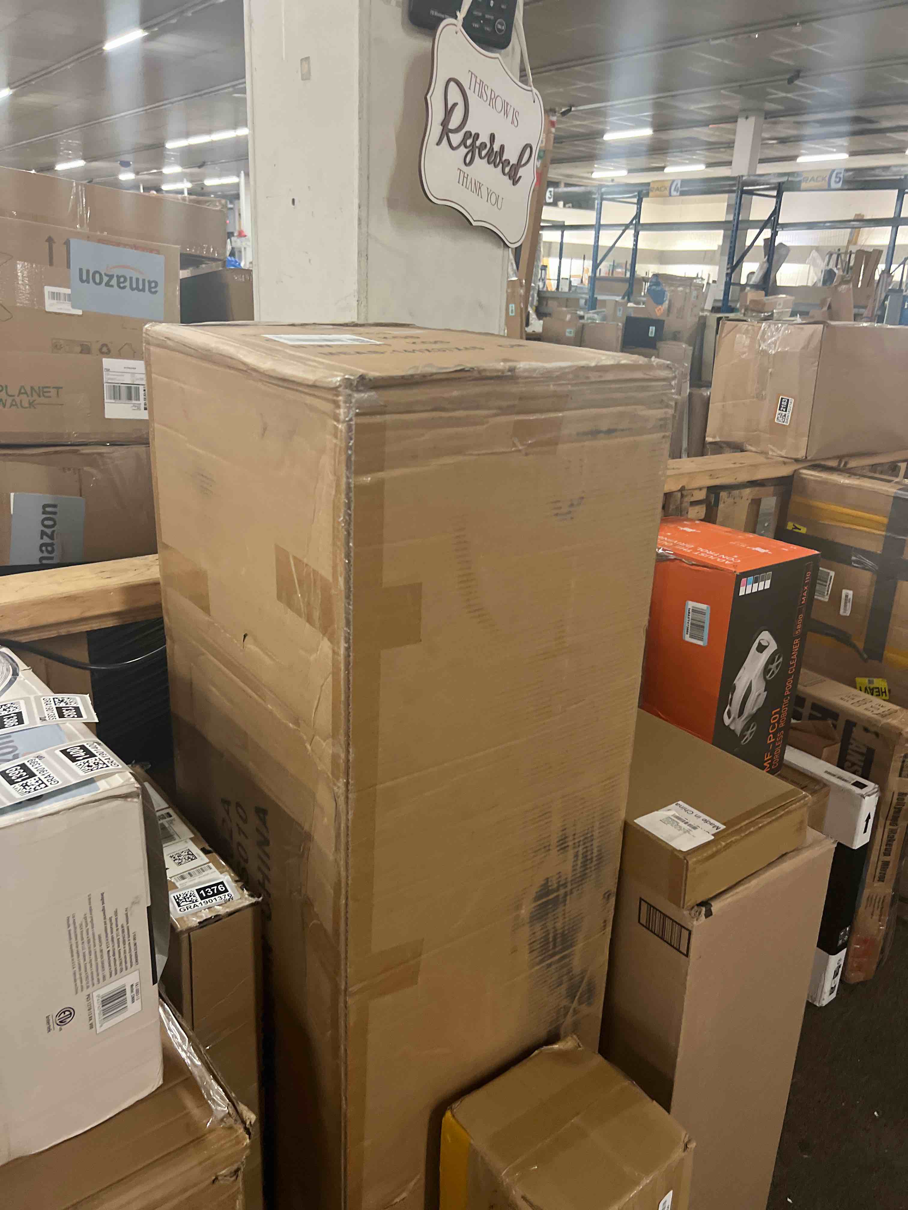 https://s3.amazonaws.com/lotting-images-prod/phillipi/GRA1901373_1755823339762.jpeg