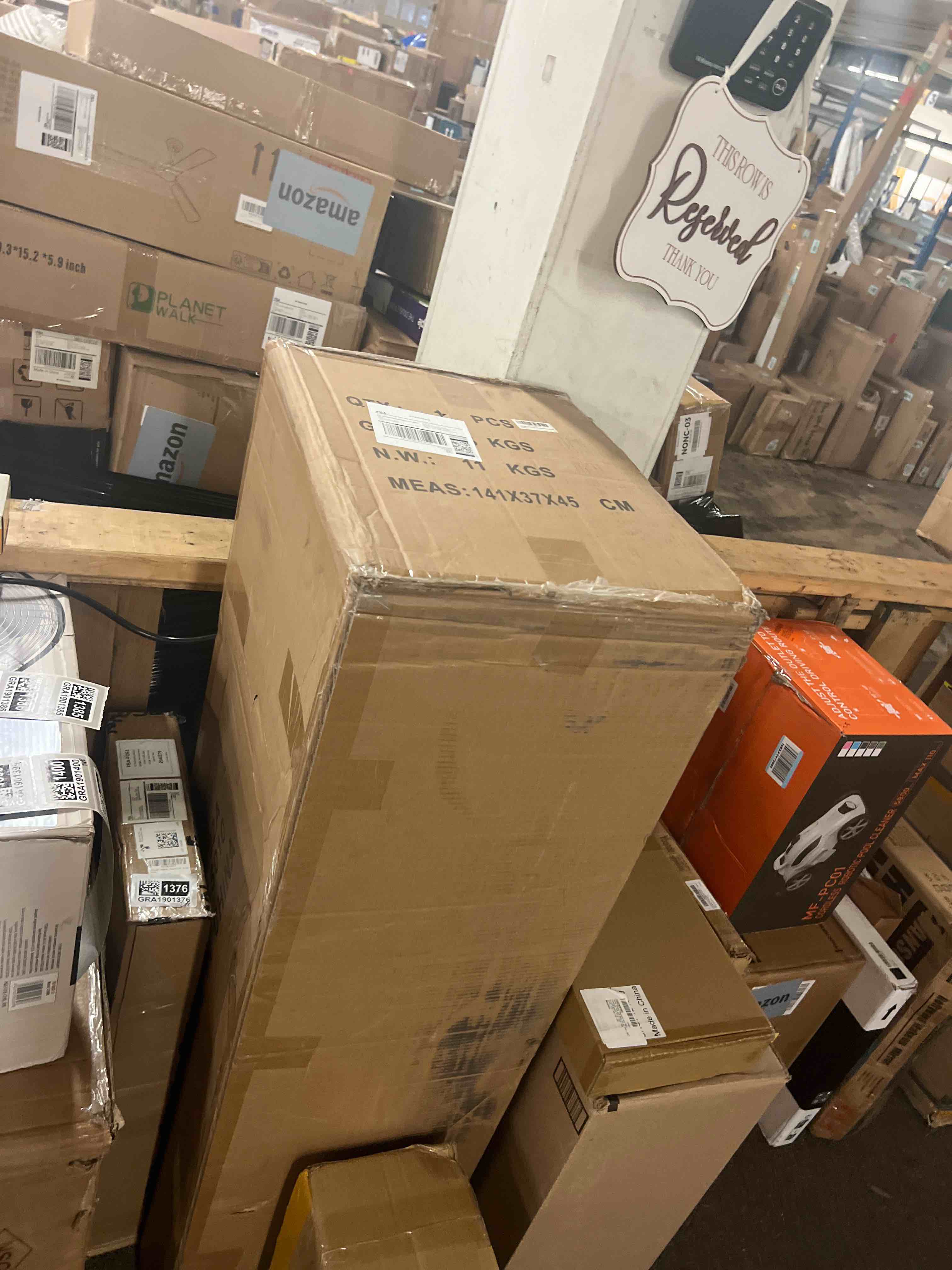 https://s3.amazonaws.com/lotting-images-prod/phillipi/GRA1901373_1755823341541.jpeg